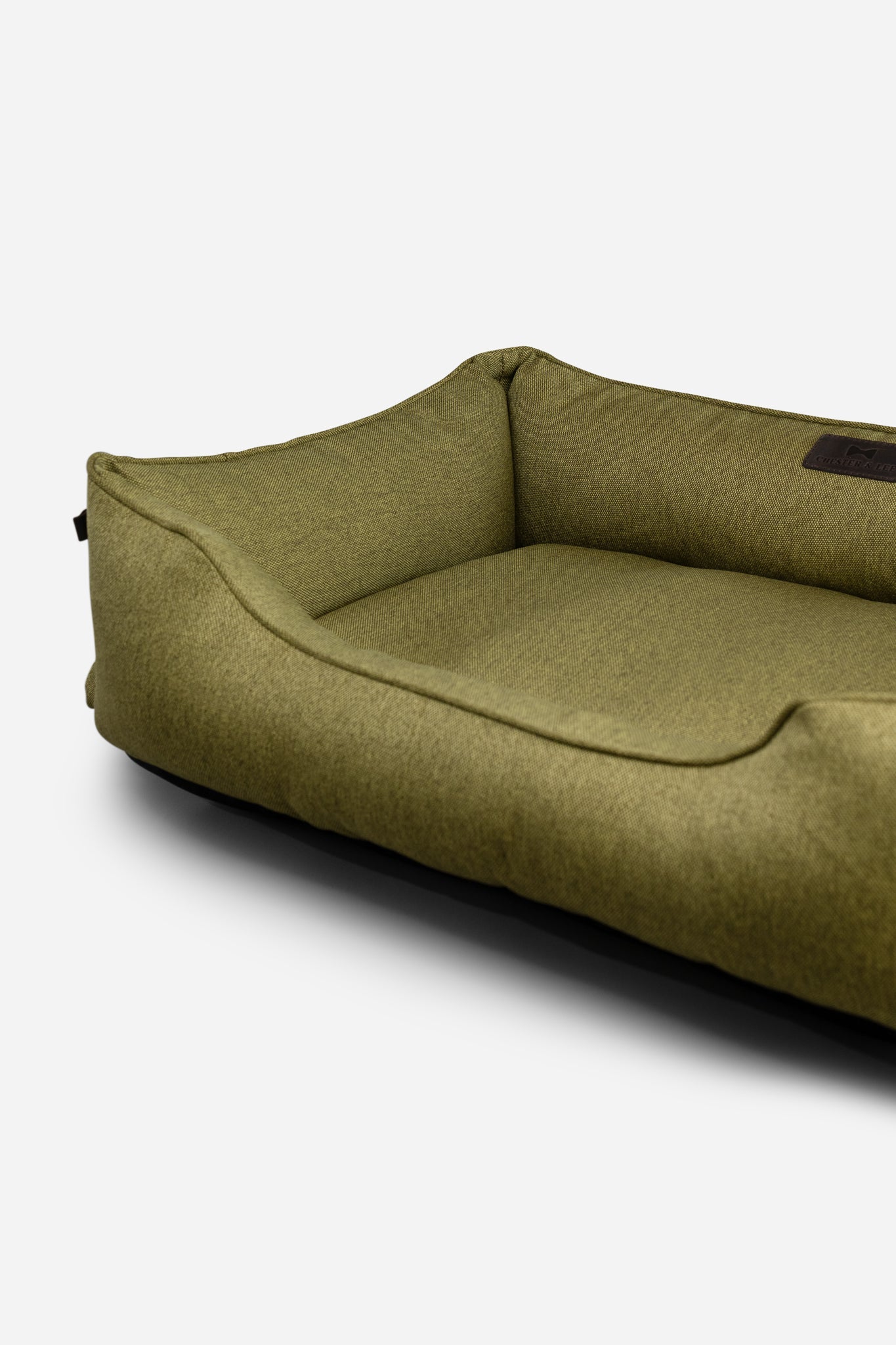 Chester & Lee Cotton Sleeper Dog Bed — Olive