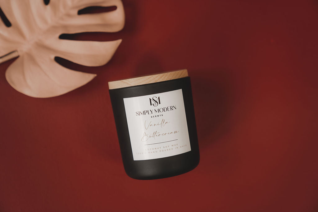 Vanilla Buttercream Wood-Wick Candle — 12 oz