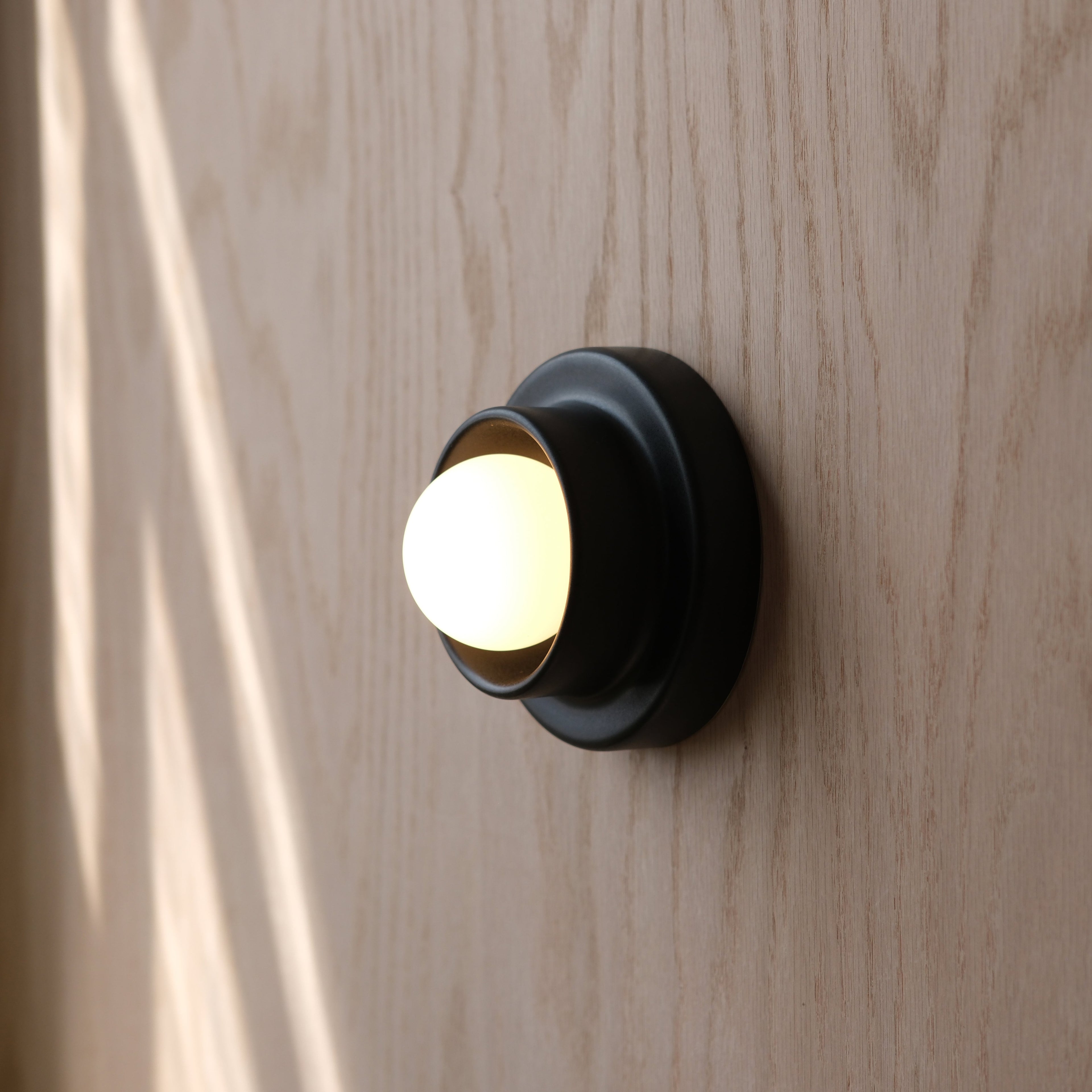 Q Sconce