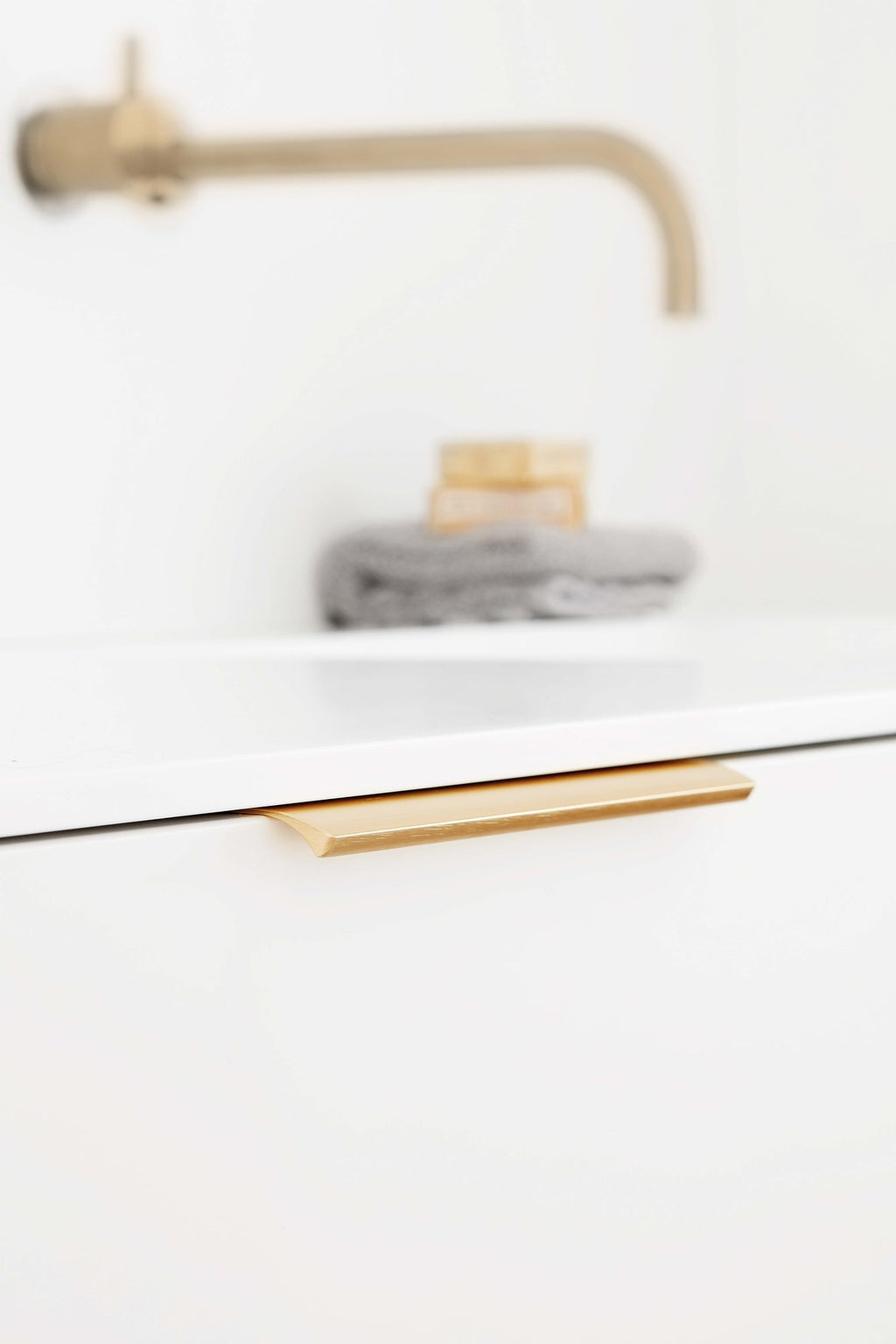 Brushed Bronze "Edge Straight" Tab Drawer Pulls