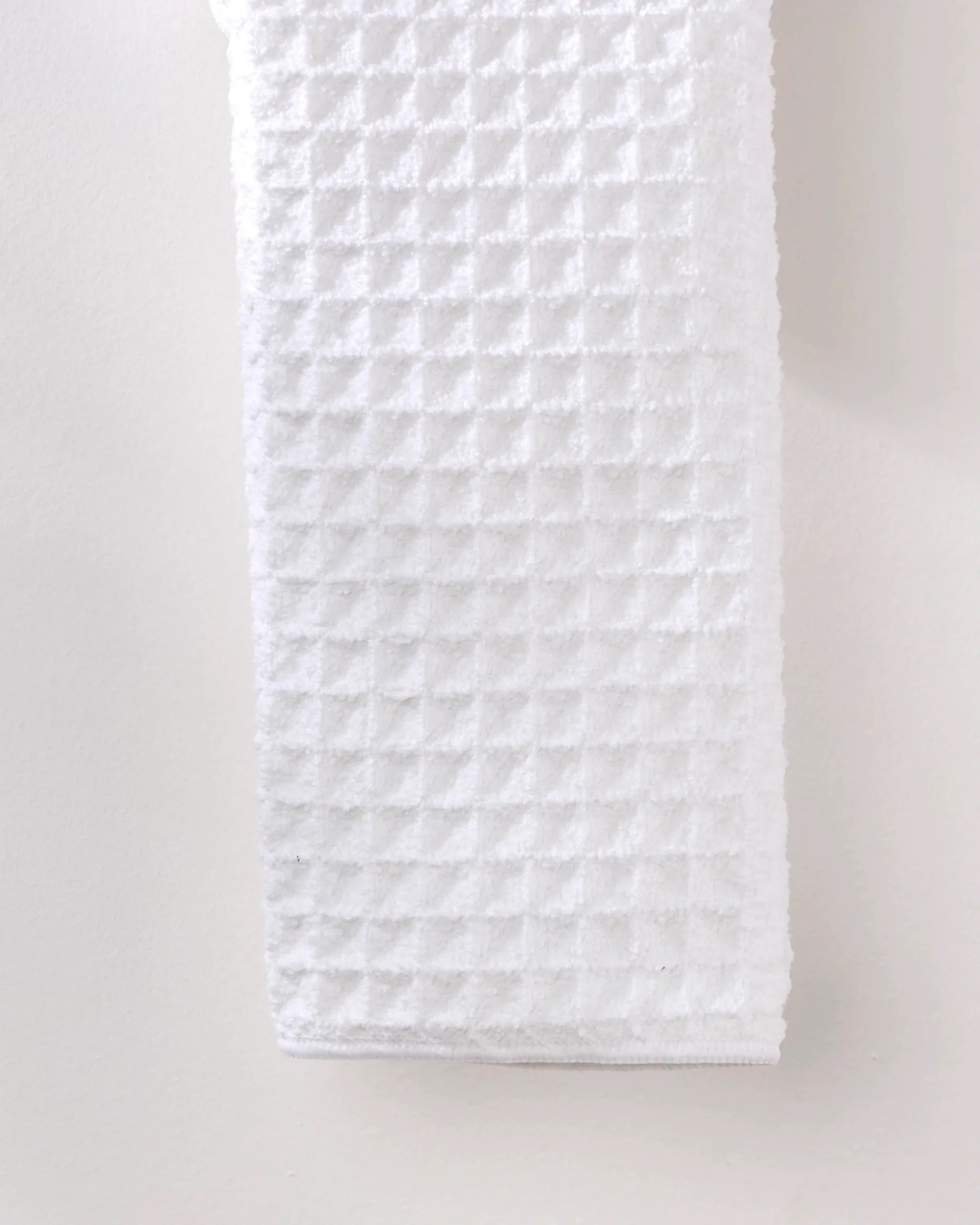 Cloud Waffle Geometry Bath Towel & Washcloth