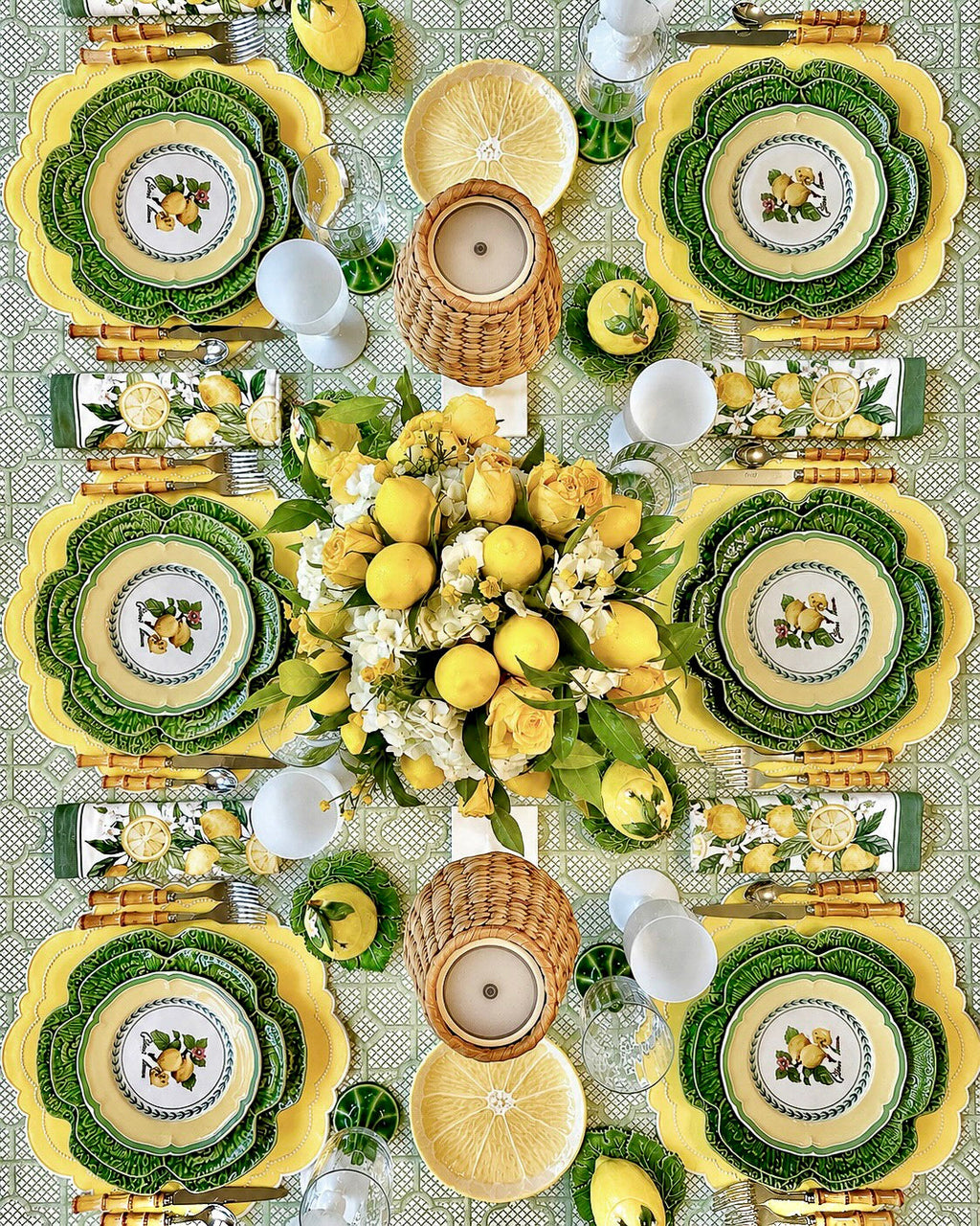 HALO YELLOW ROUND FAUX LEATHER PLACEMAT (Set Of 4)