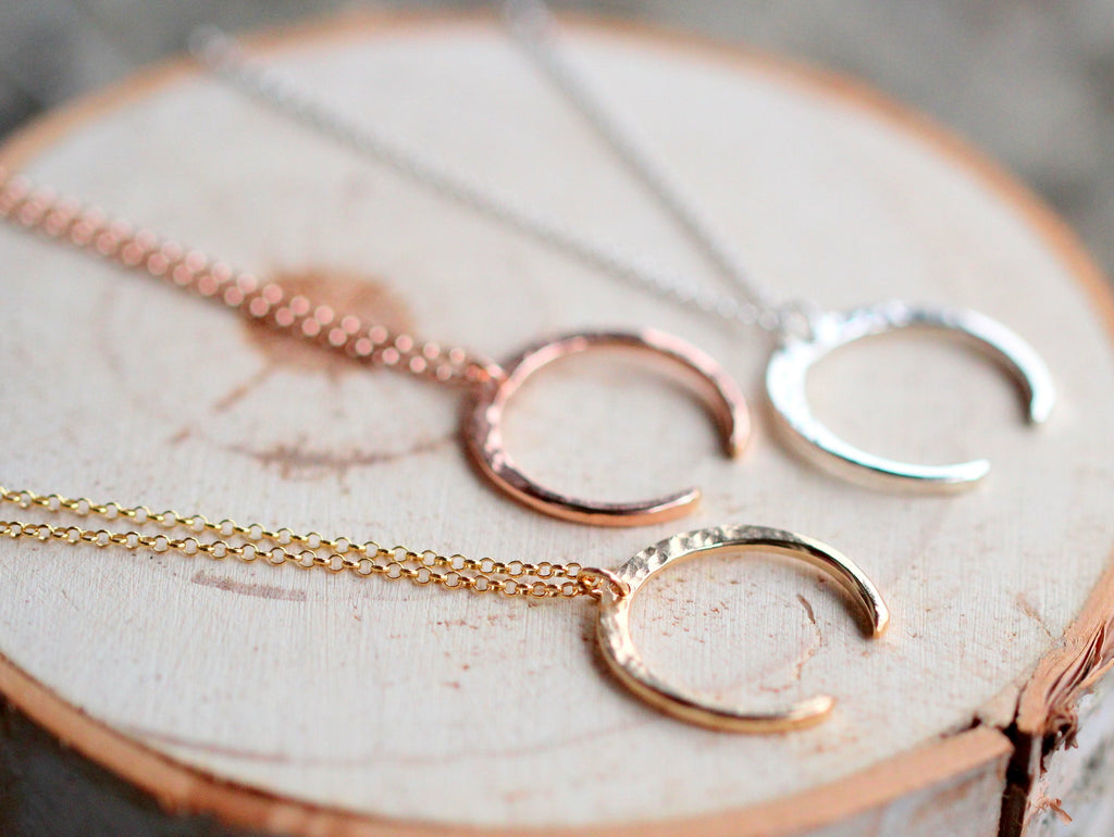 Tilt Necklace