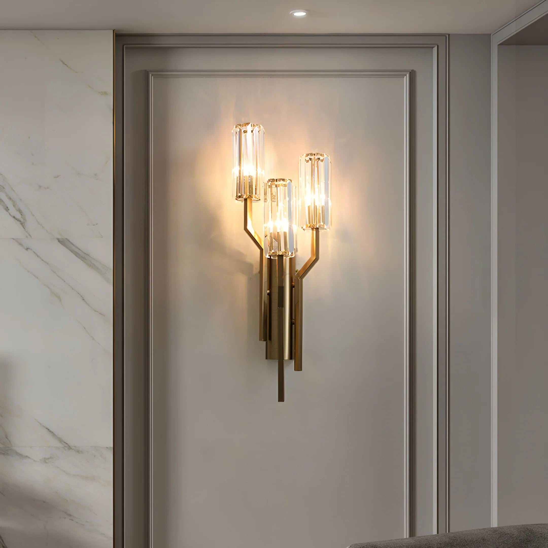 Irlin Trio Crystal Wall Lamp