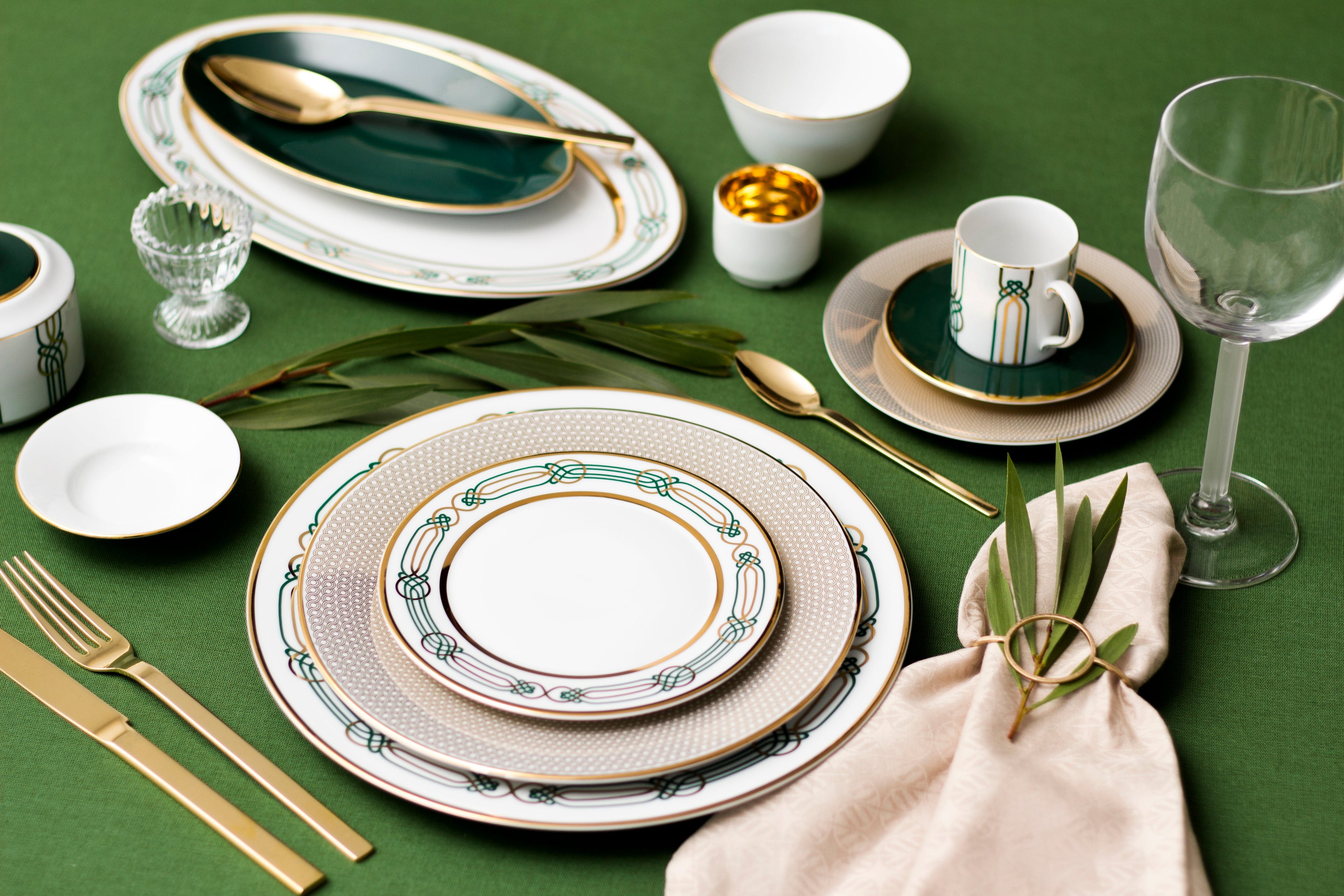 Liberty 5-Piece Place Setting (Service for 4)