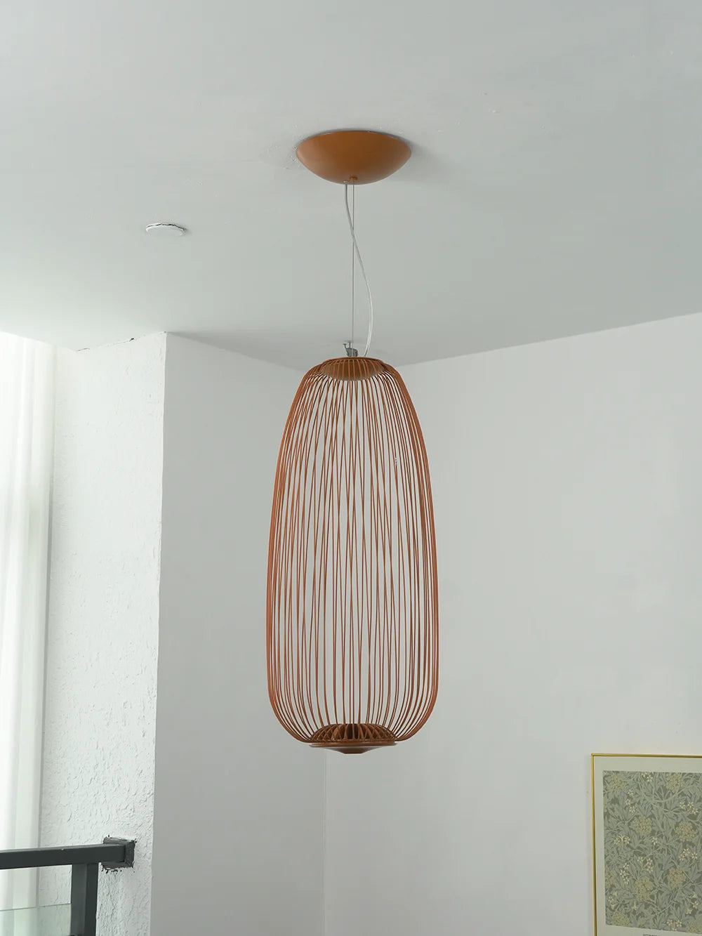 Lightweight Spokes Shaped Pendant Lamp