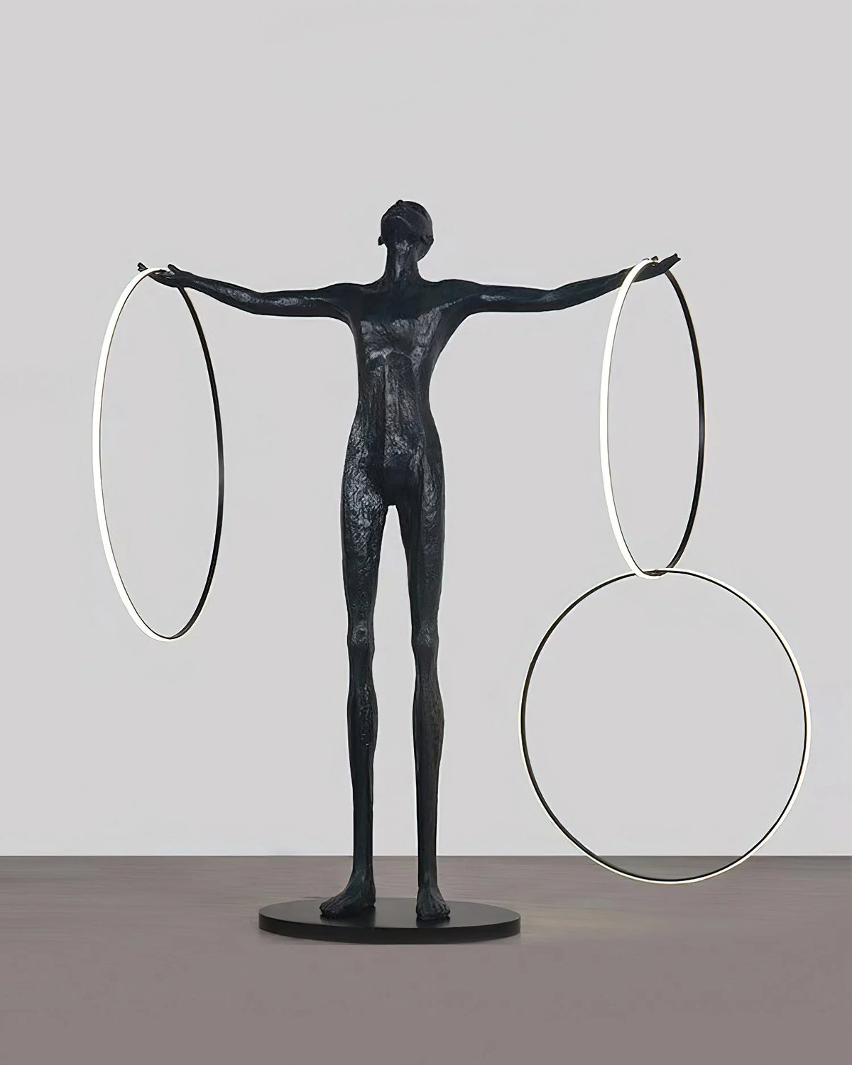 Liva Sculpture Ring Figure Floor Lamp