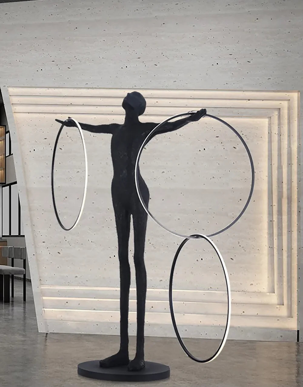 Liva Sculpture Ring Figure Floor Lamp