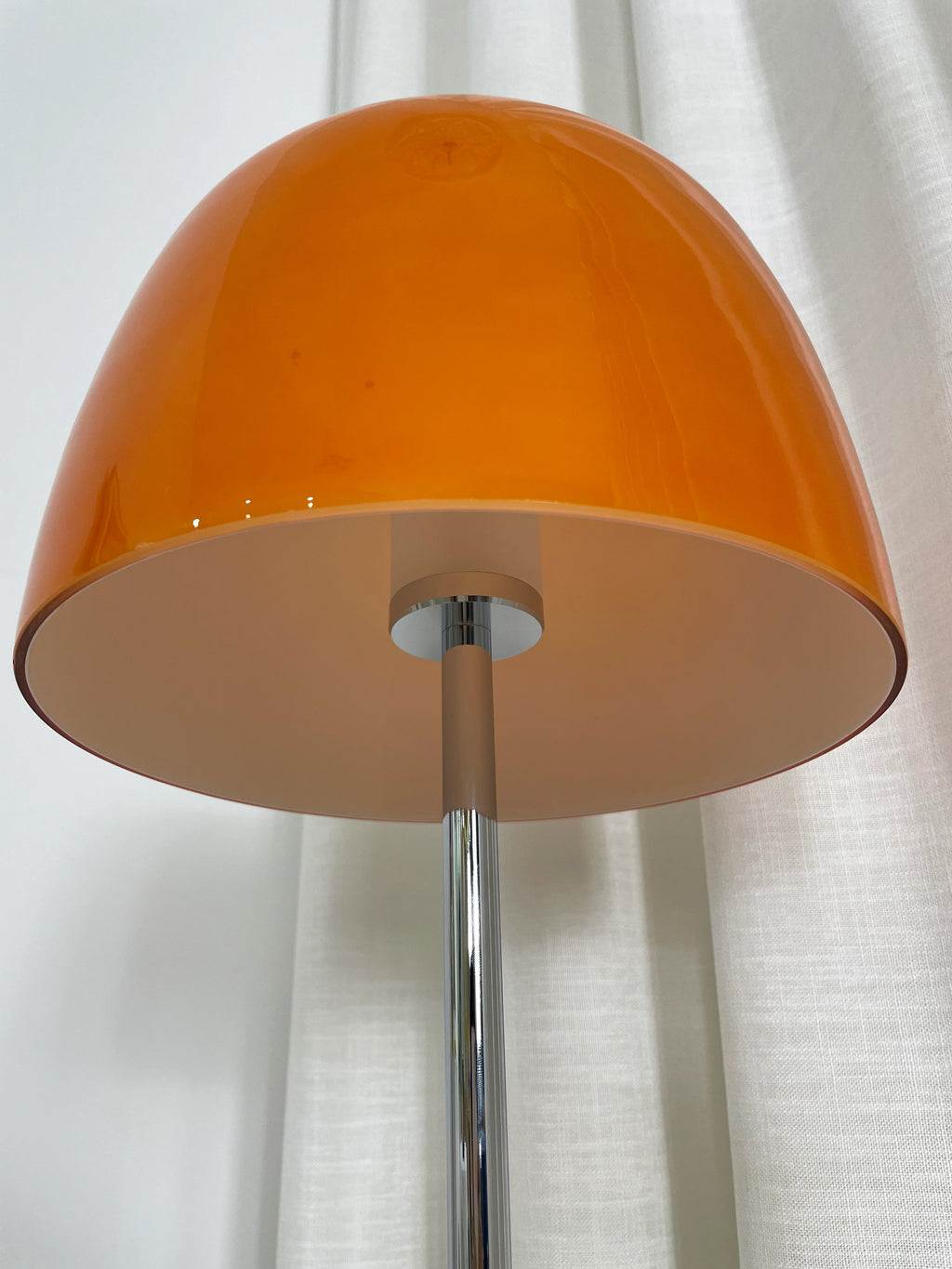Lumiere Sculptural Glass Table Lamp