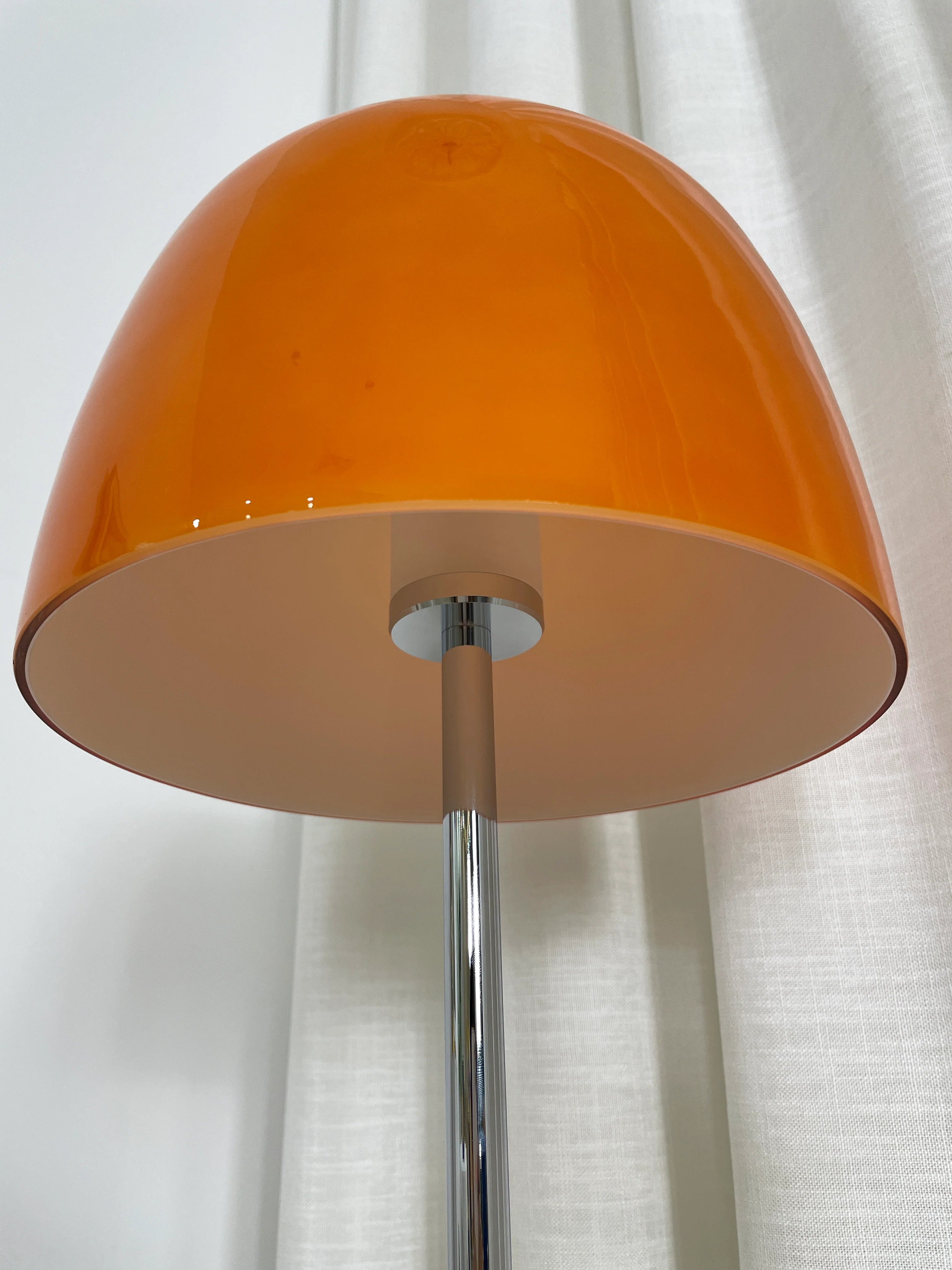 Lumiere Sculptural Glass Table Lamp
