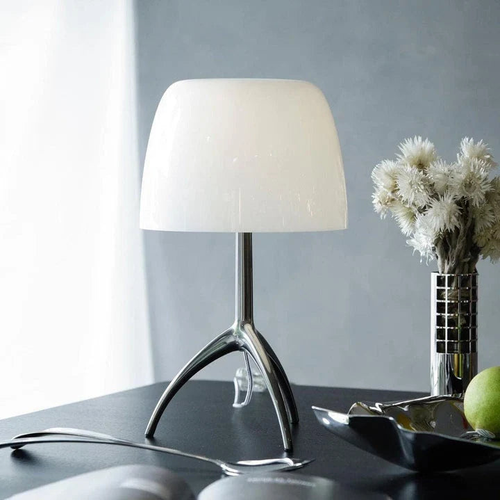 Lumiere Sculptural Glass Table Lamp