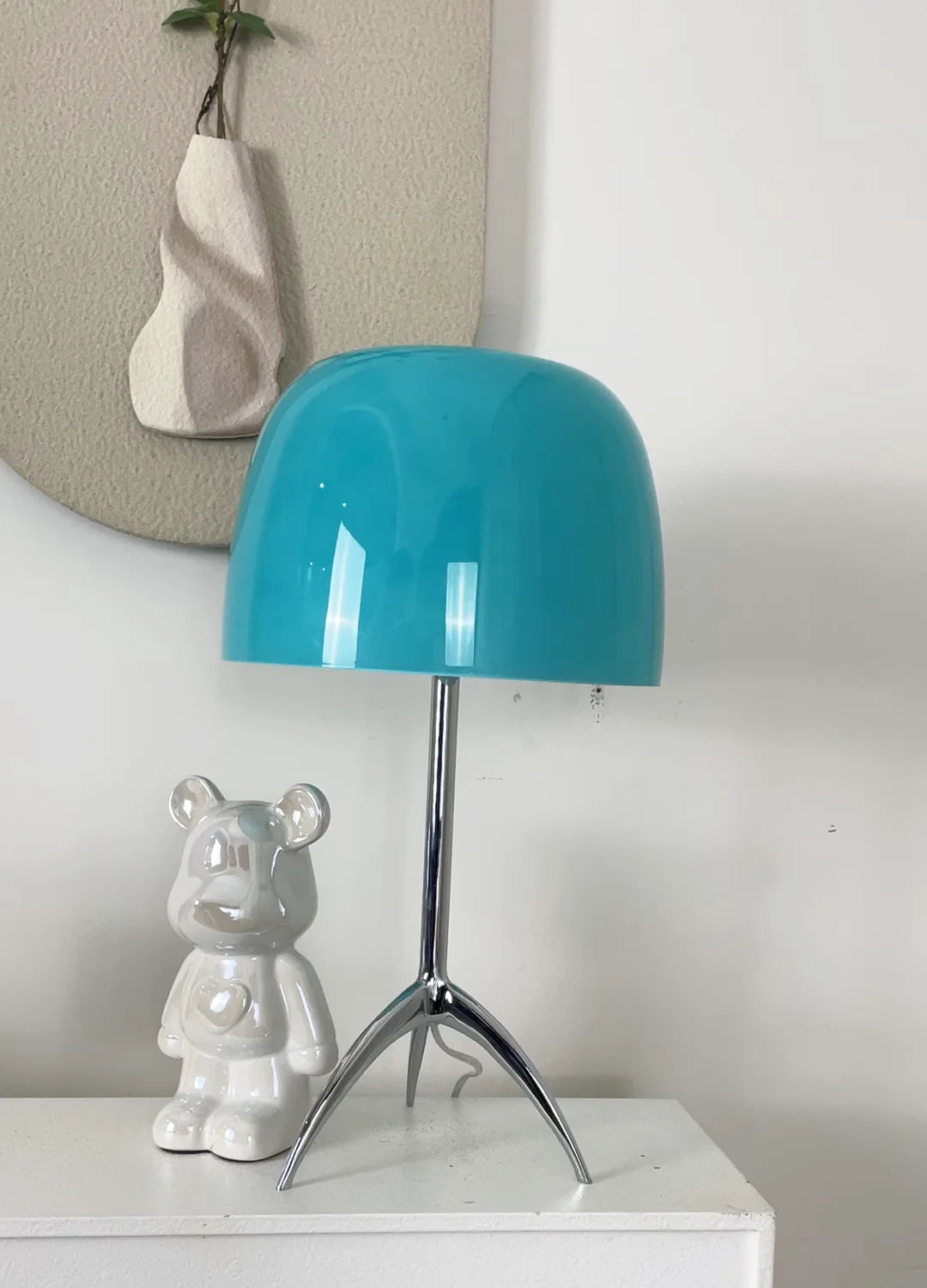 Lumiere Sculptural Glass Table Lamp