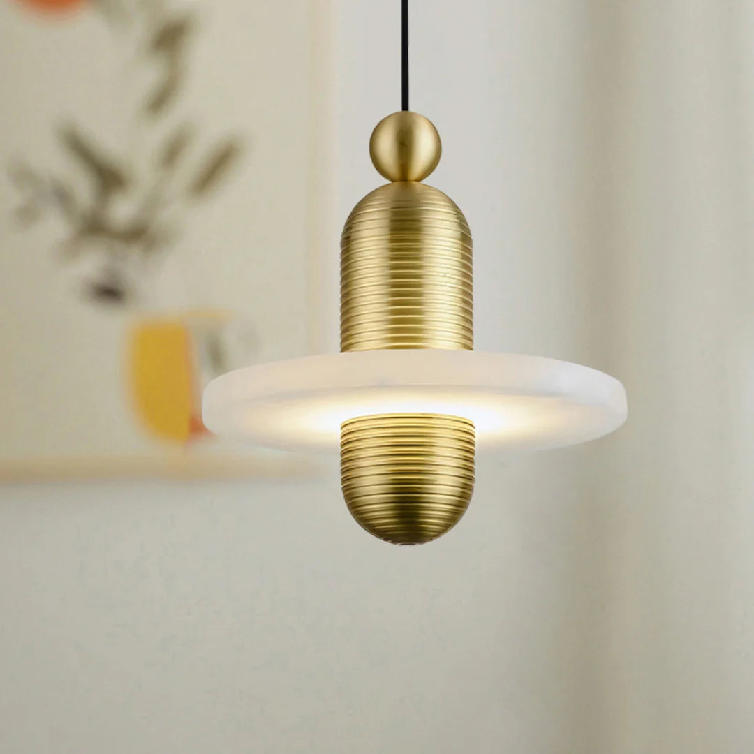 Median Mono Pendant Light