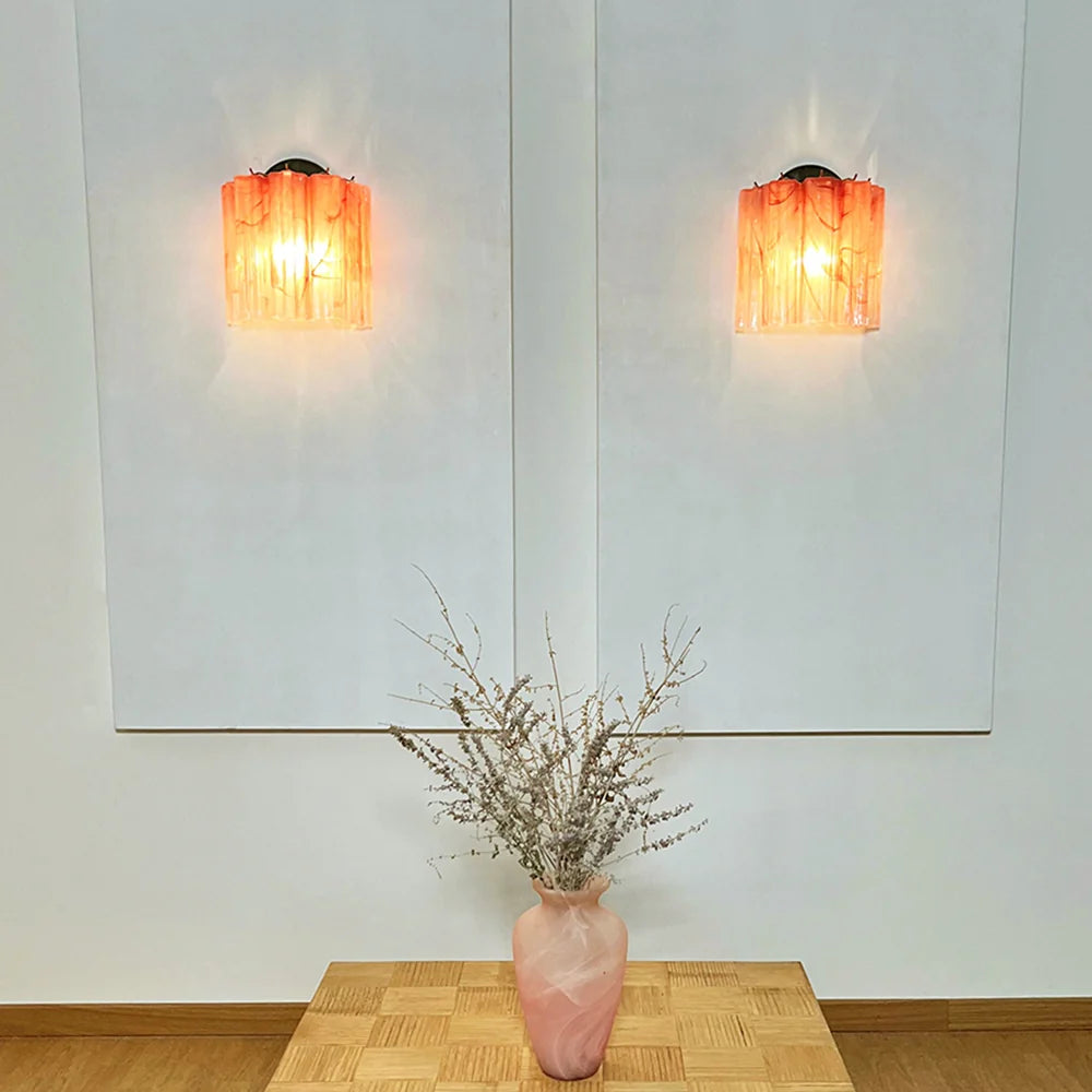 Star-Shaped Red Cloud-Patterned Glass Wall Lamp