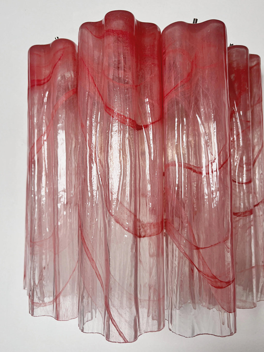 Star-Shaped Red Cloud-Patterned Glass Wall Lamp