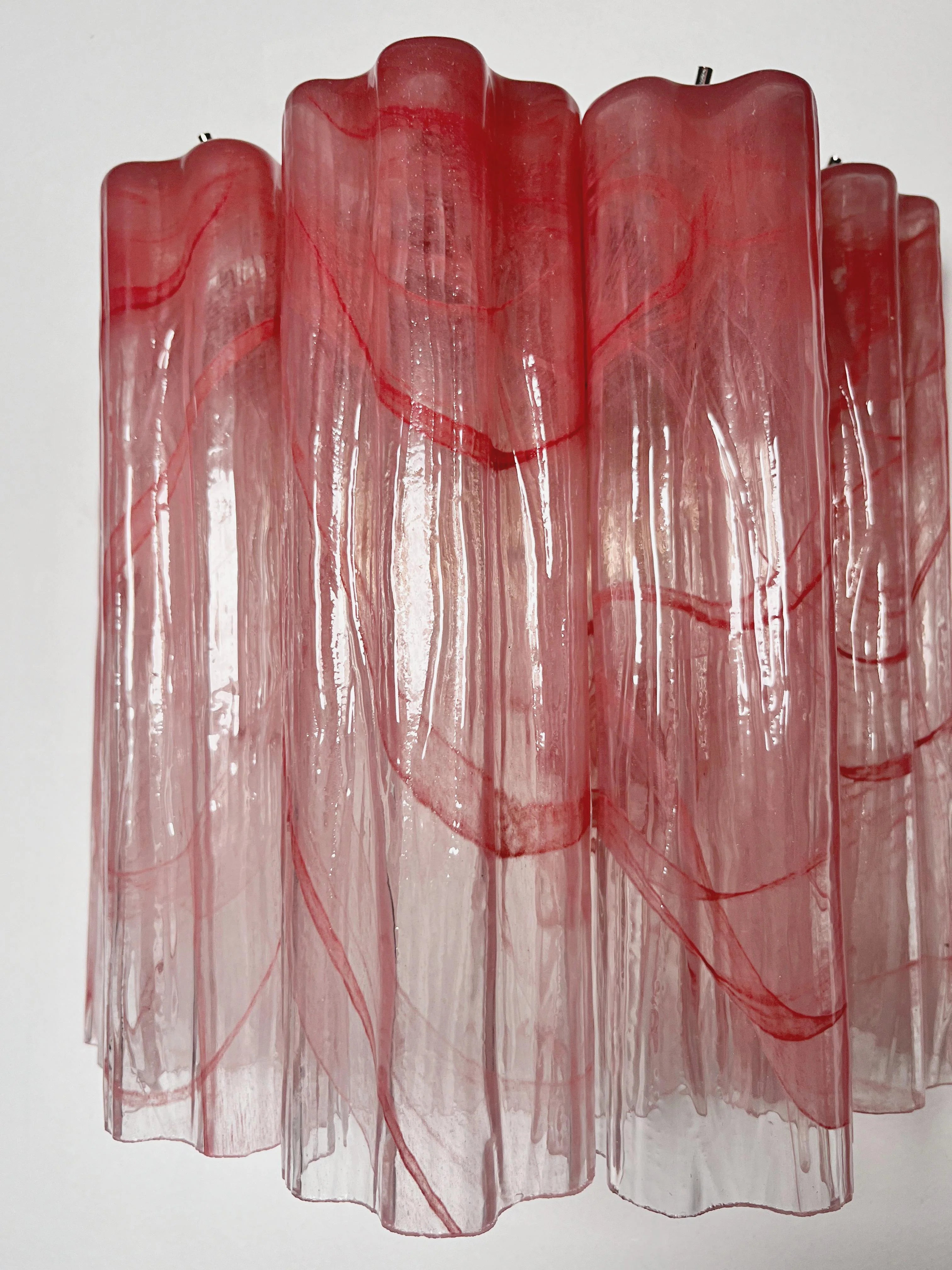 Star-Shaped Red Cloud-Patterned Glass Wall Lamp