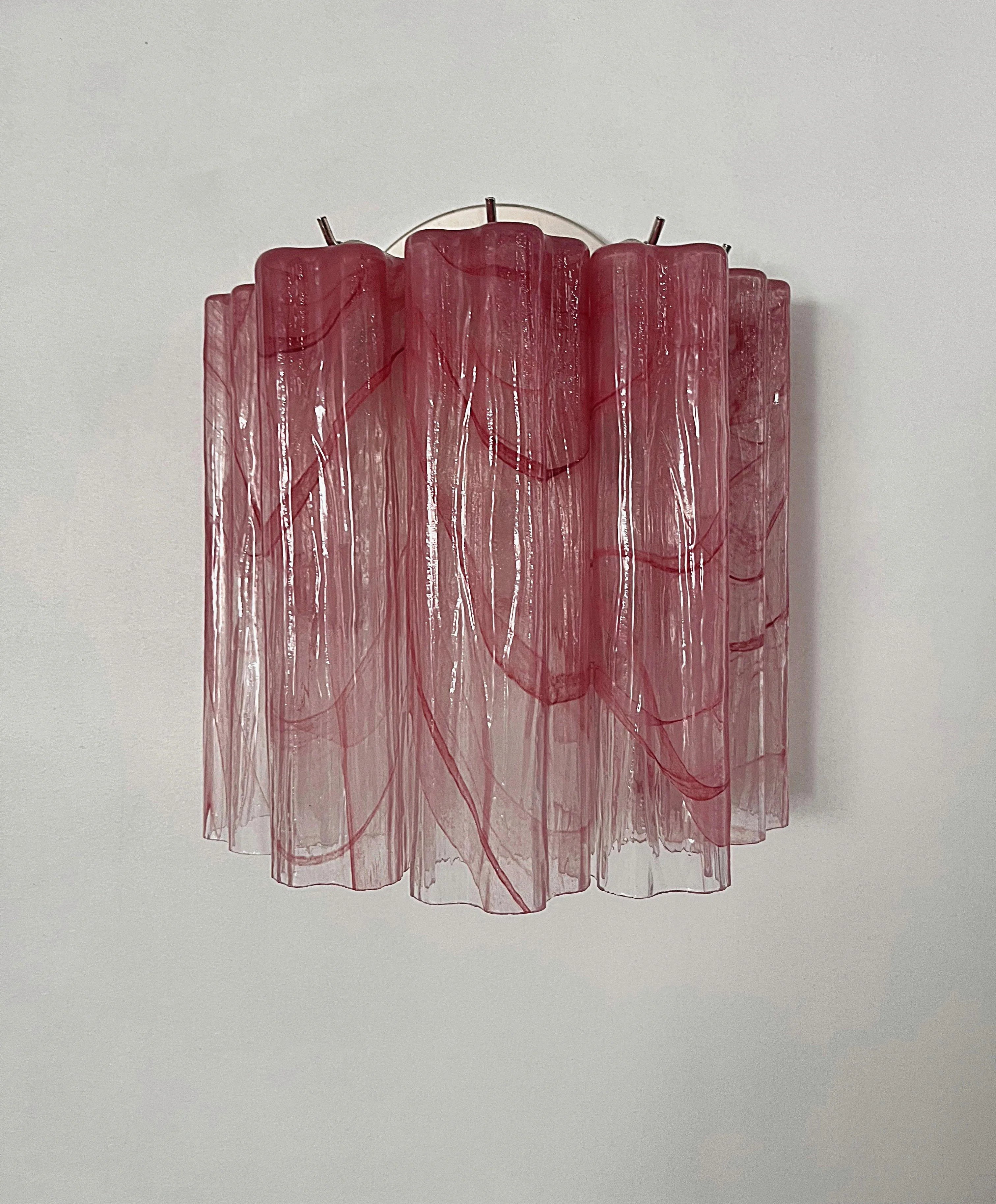 Star-Shaped Red Cloud-Patterned Glass Wall Lamp