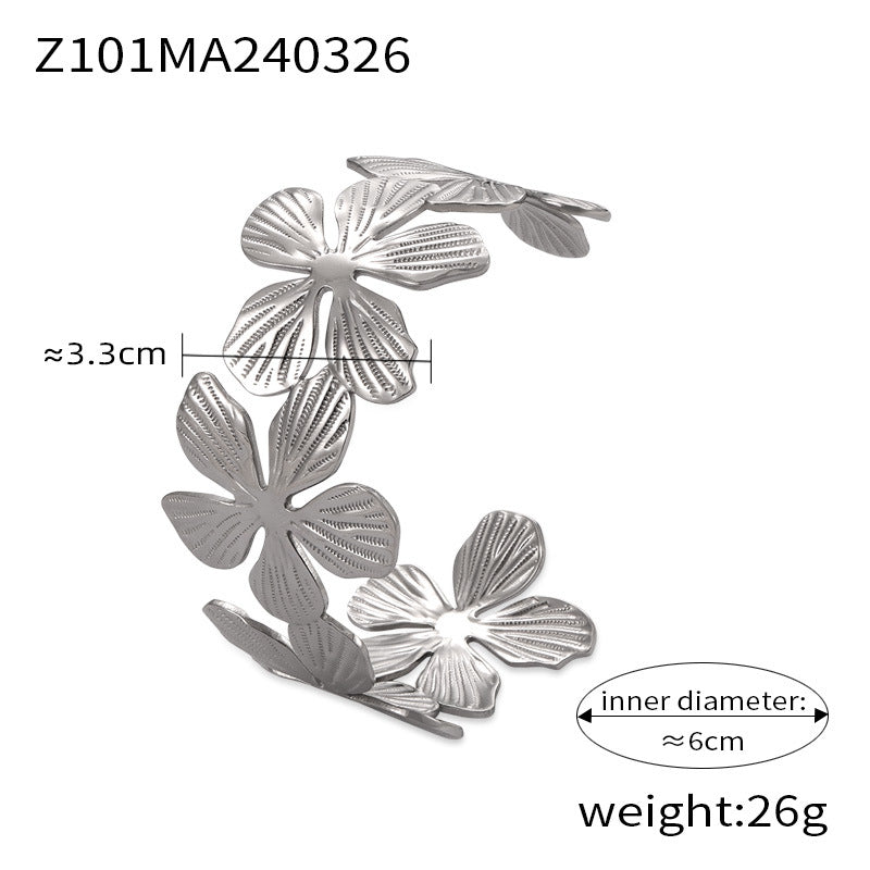 Women's Texture Design Gold Plated Light Luxury Bracelet