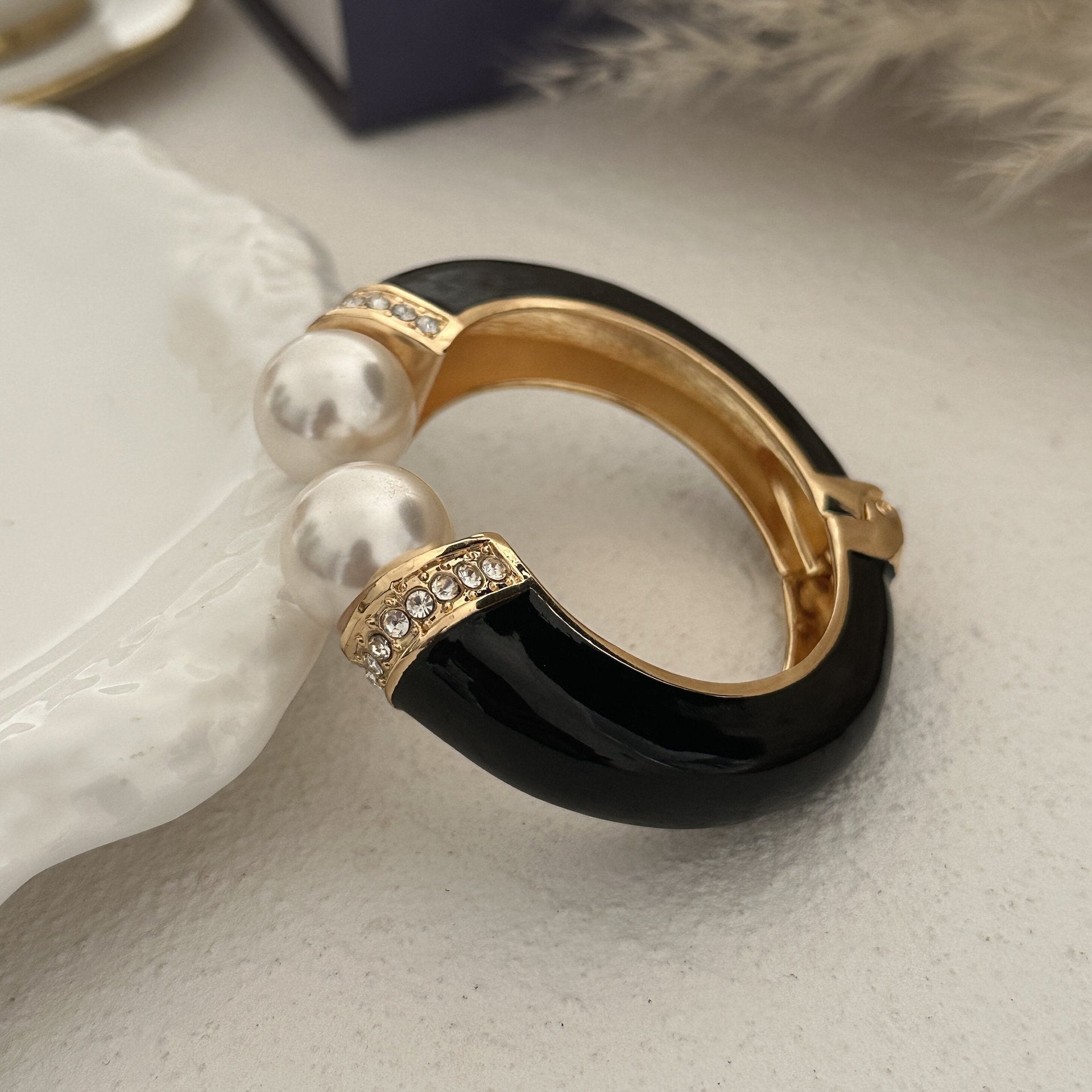 Women's Dripping Oil Open-ended Light Luxury Wave Bamboo Joint Twin Alloy Bracelets
