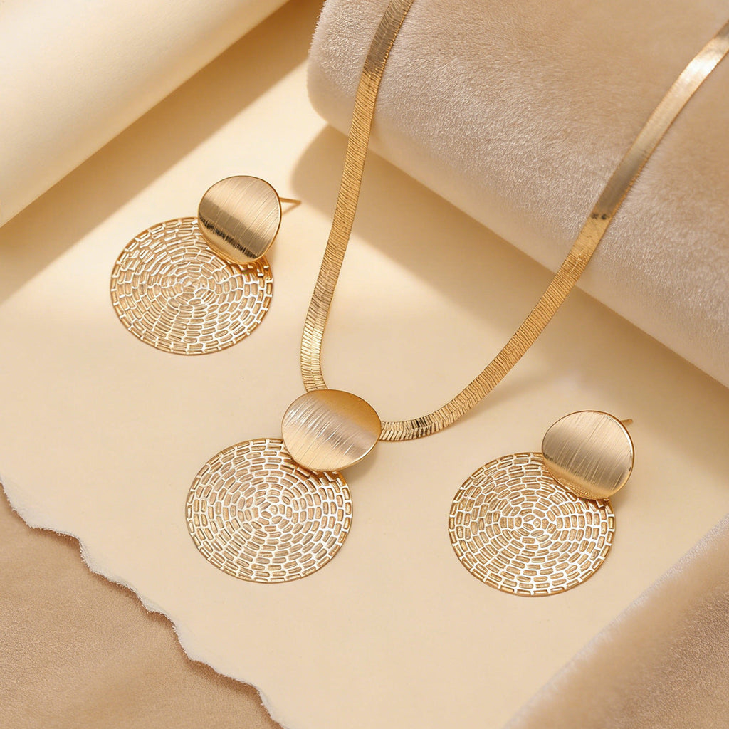 Women's Elegant Geometric Ear Fashion Chain Like Flat Jewelry Set