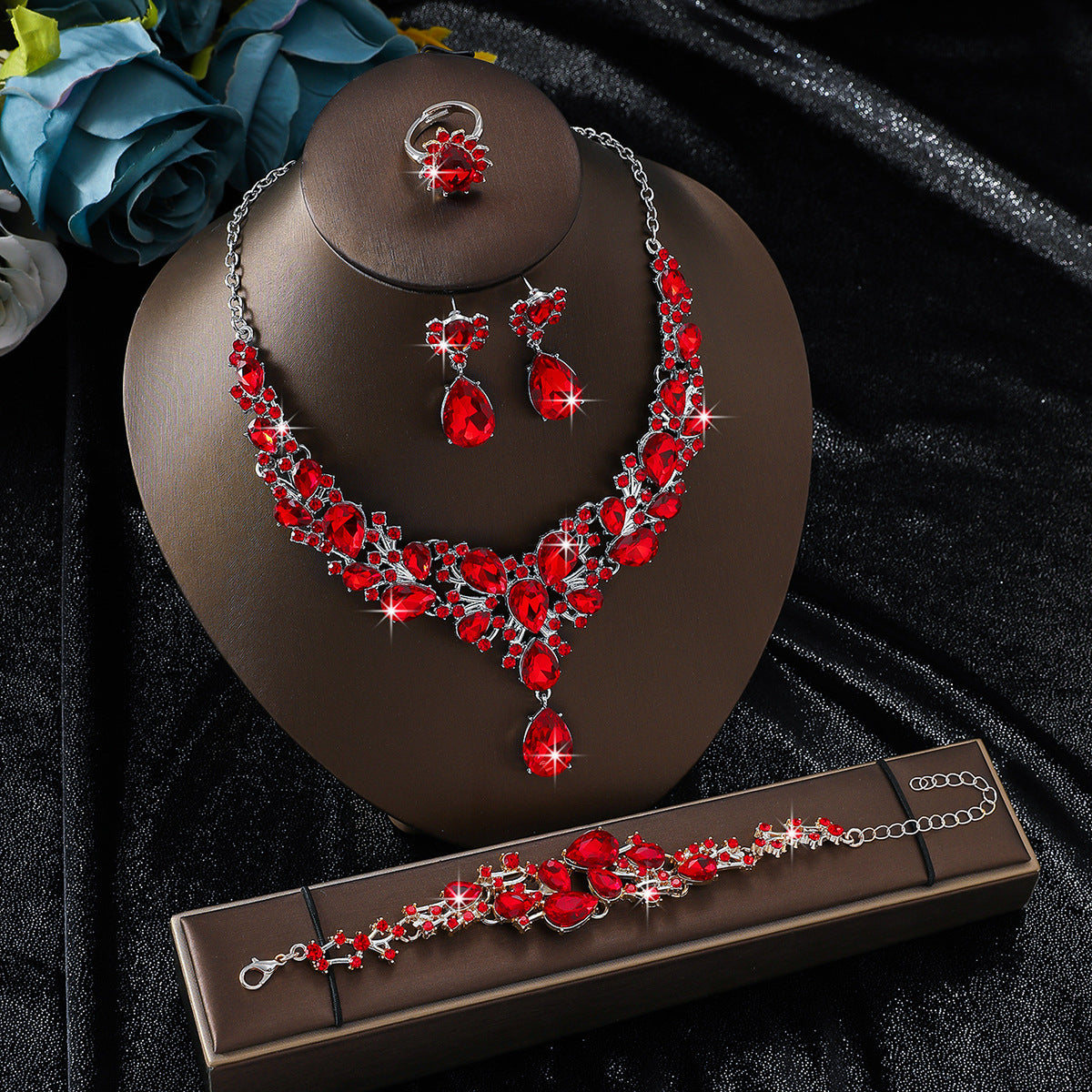Sparkling Bridal Jewelry Set