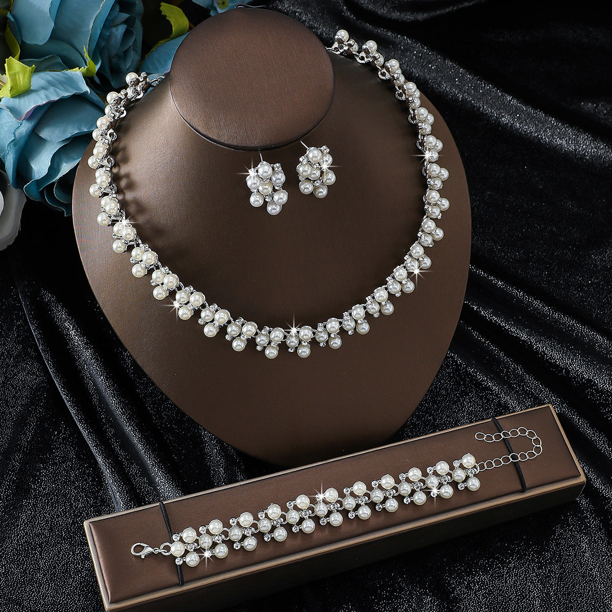 Sparkling Bridal Jewelry Set