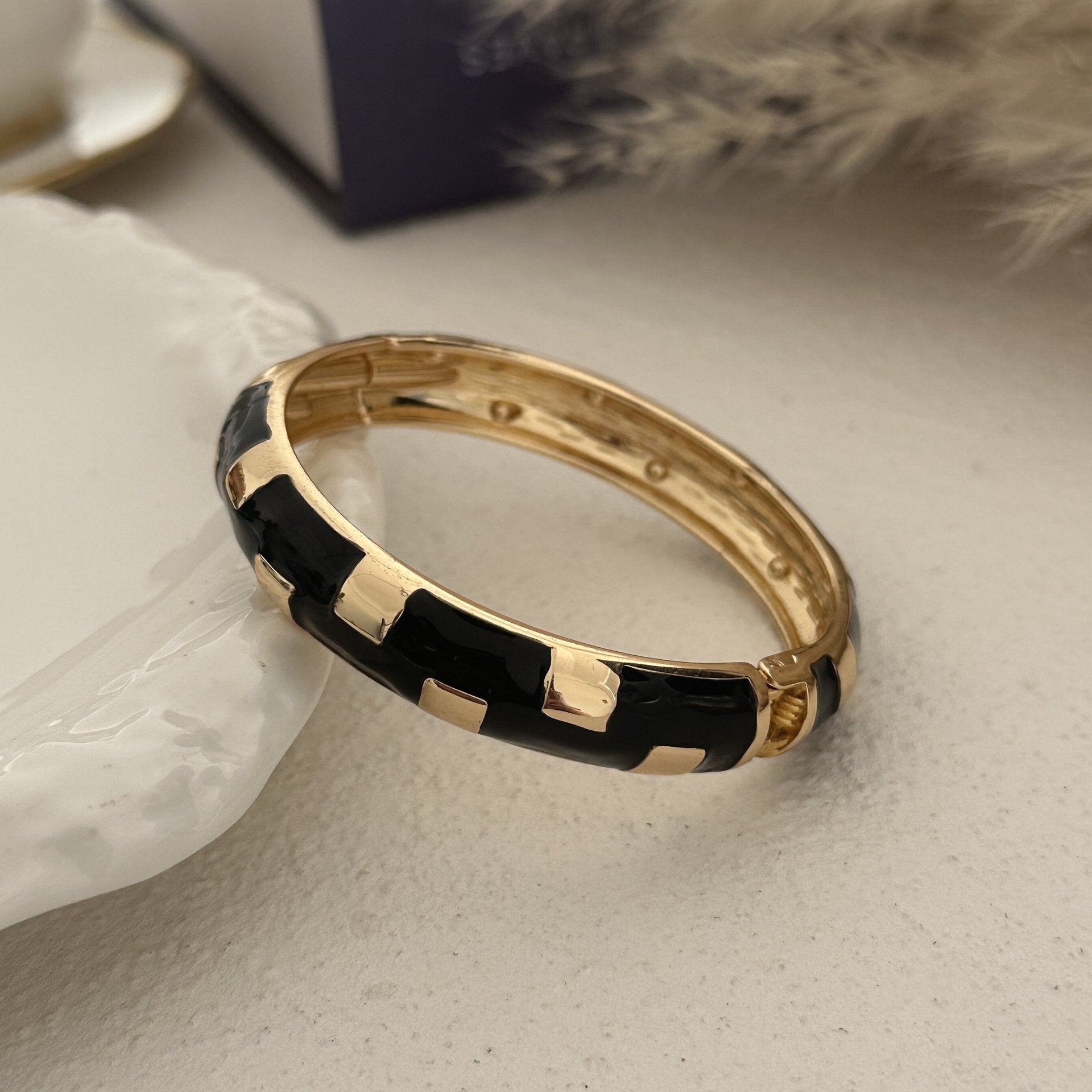 Women's Dripping Oil Open-ended Light Luxury Wave Bamboo Joint Twin Alloy Bracelets