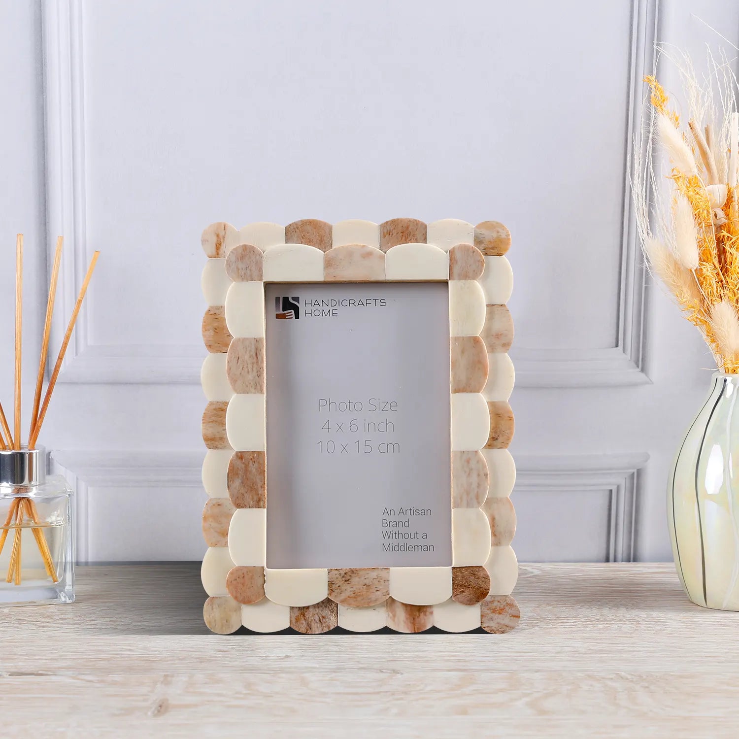 Picture Frame Scalloped Art Collection Bone Inlay Brown White 3 Sizes