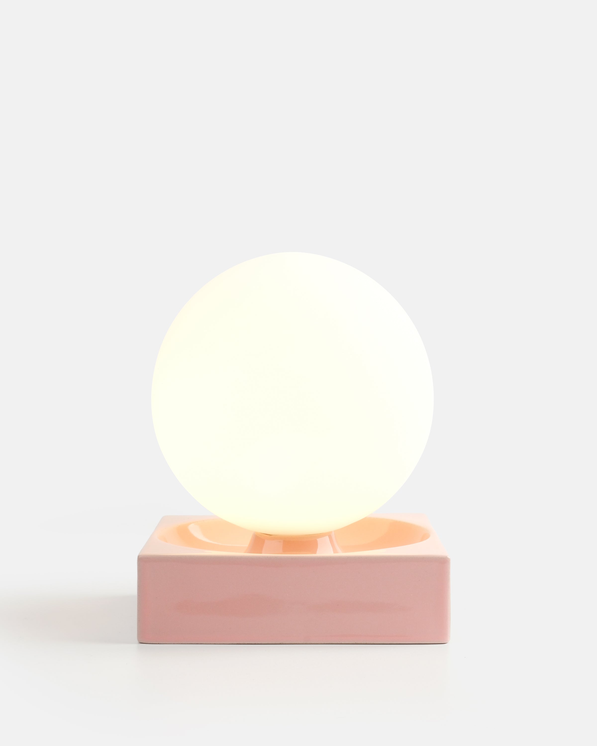 Cubic Table Lamp