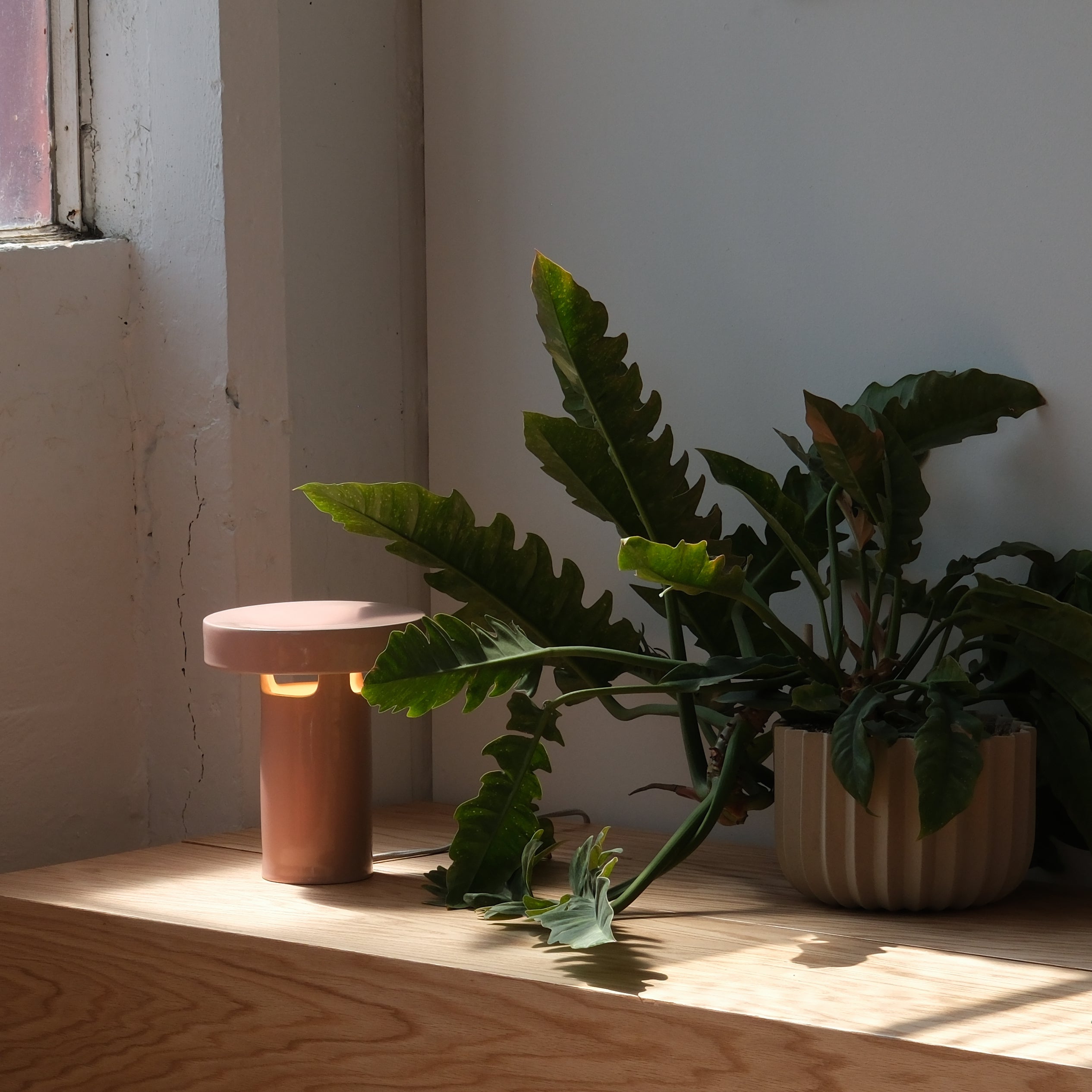 Slot Table Lamp