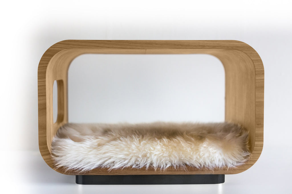 The LUNA Bed — Pale Oak