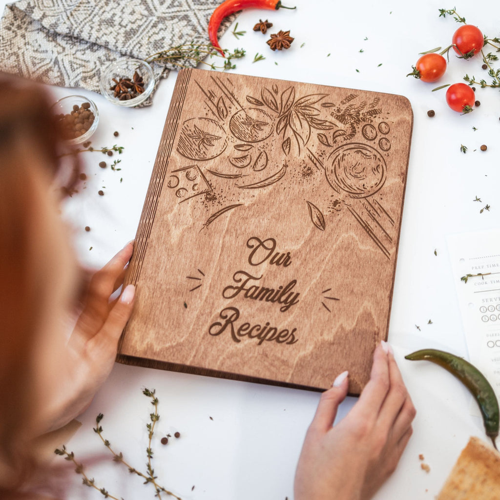 Wooden Recipe Book – Tomatoes Theme (B2B)
