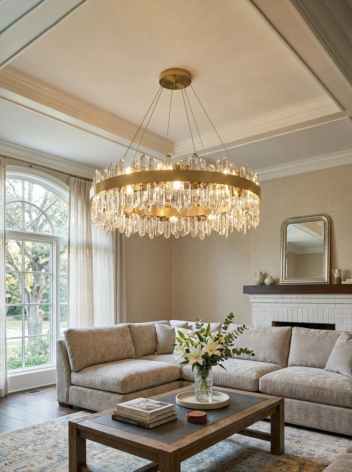 Round Luxury Crystal Column Chandelier