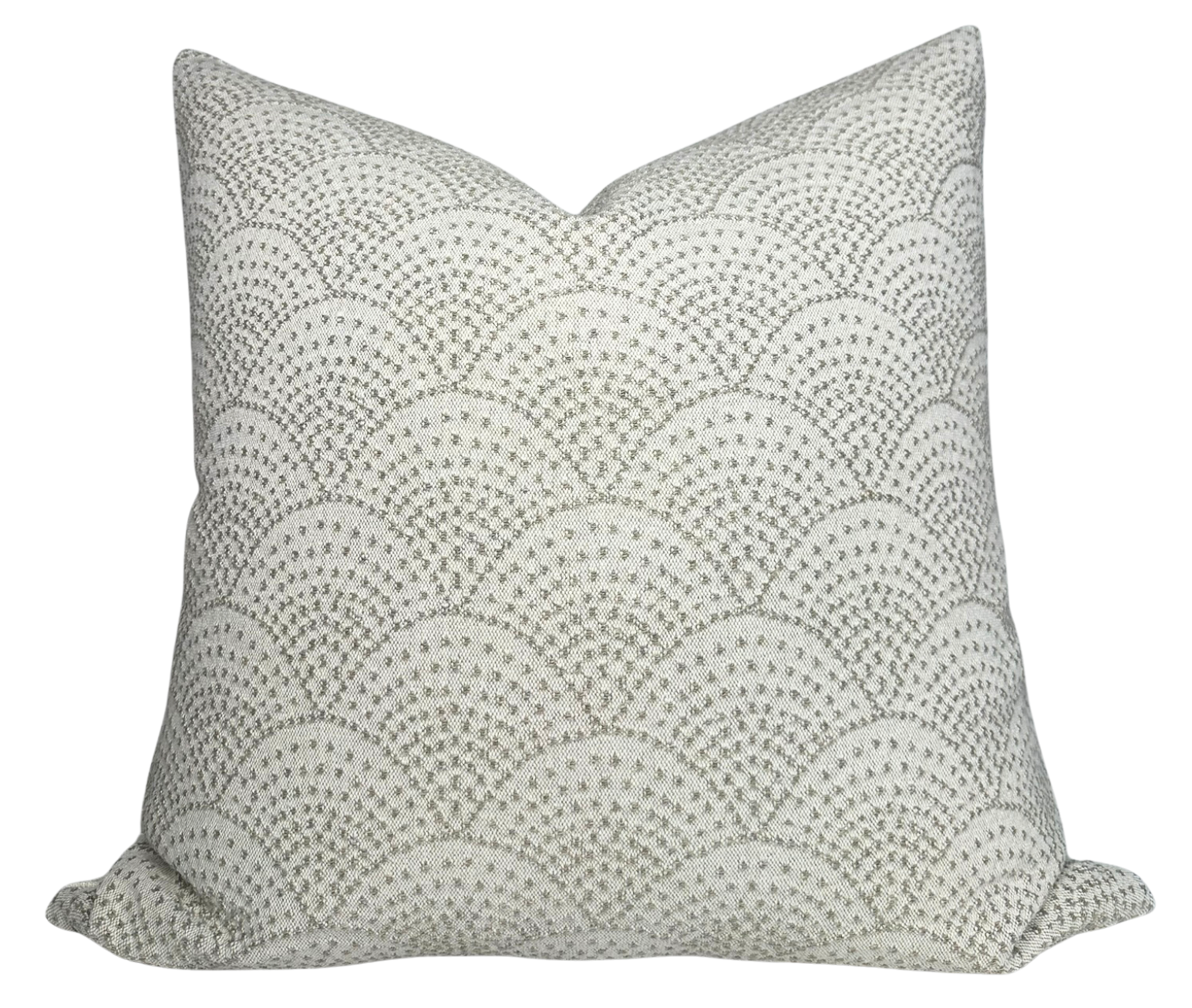 Scalloped Woven Pillow Cover in Natural