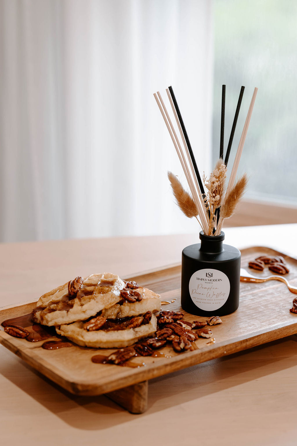 Fall Reed Diffuser with Baby's Breath — 4 oz