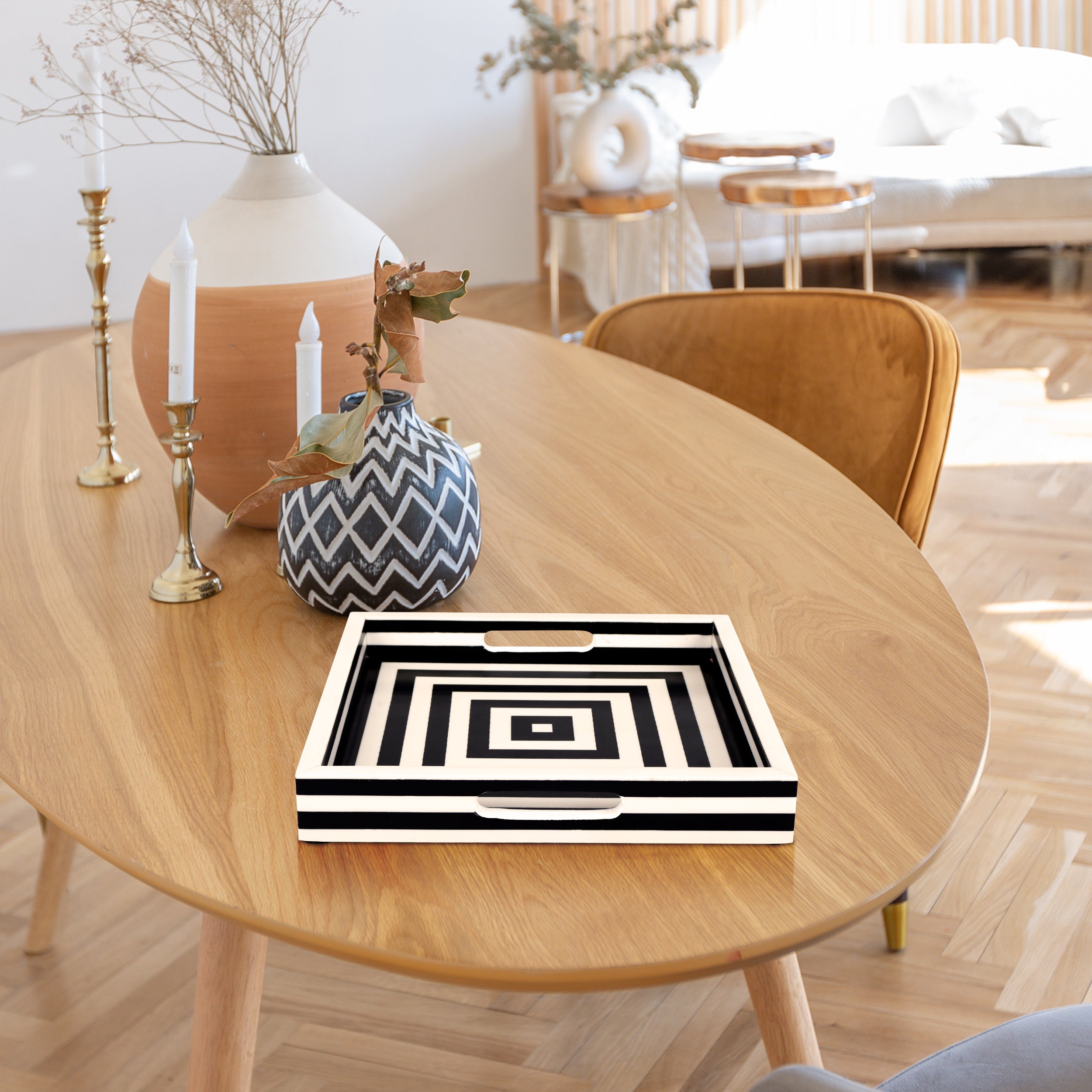 Concentric Black & White Inlay Tray