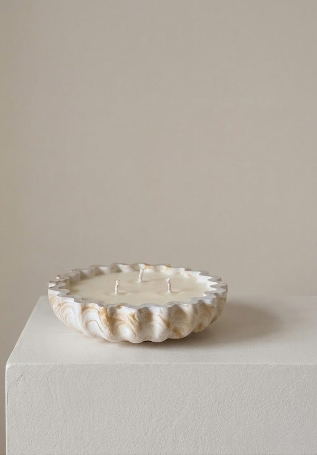 Fluted Marbled Candle Bowl