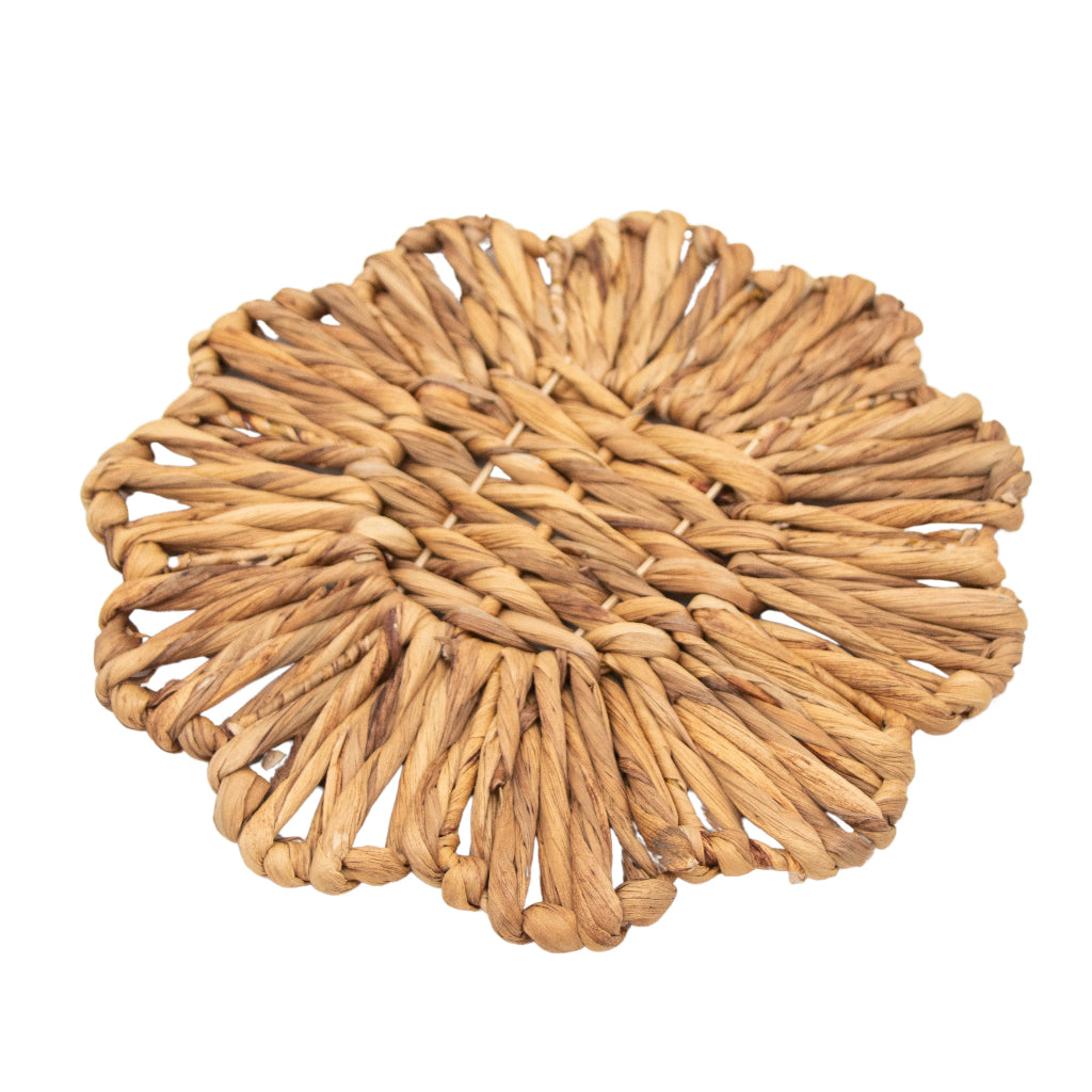 Scalloped Natural Rattan Charger - Set of 4