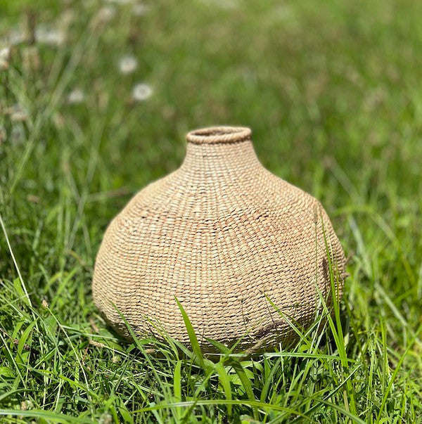 Garlic Tonga Sculptural Basket - Large