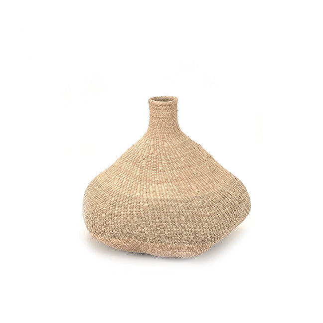 Garlic Tonga Sculptural Basket - Medium