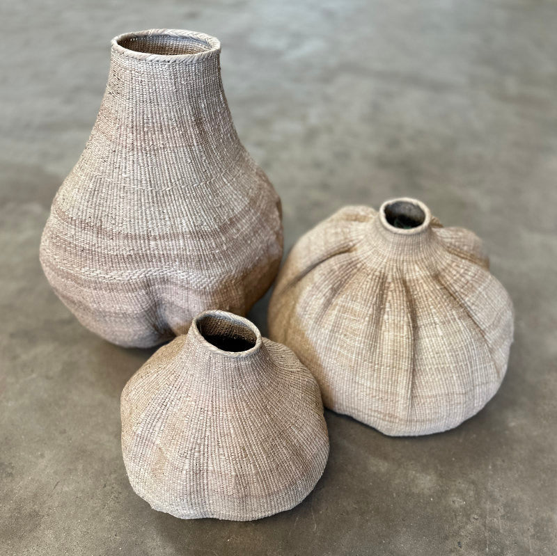 Garlic Tonga Sculptural Basket - XXL