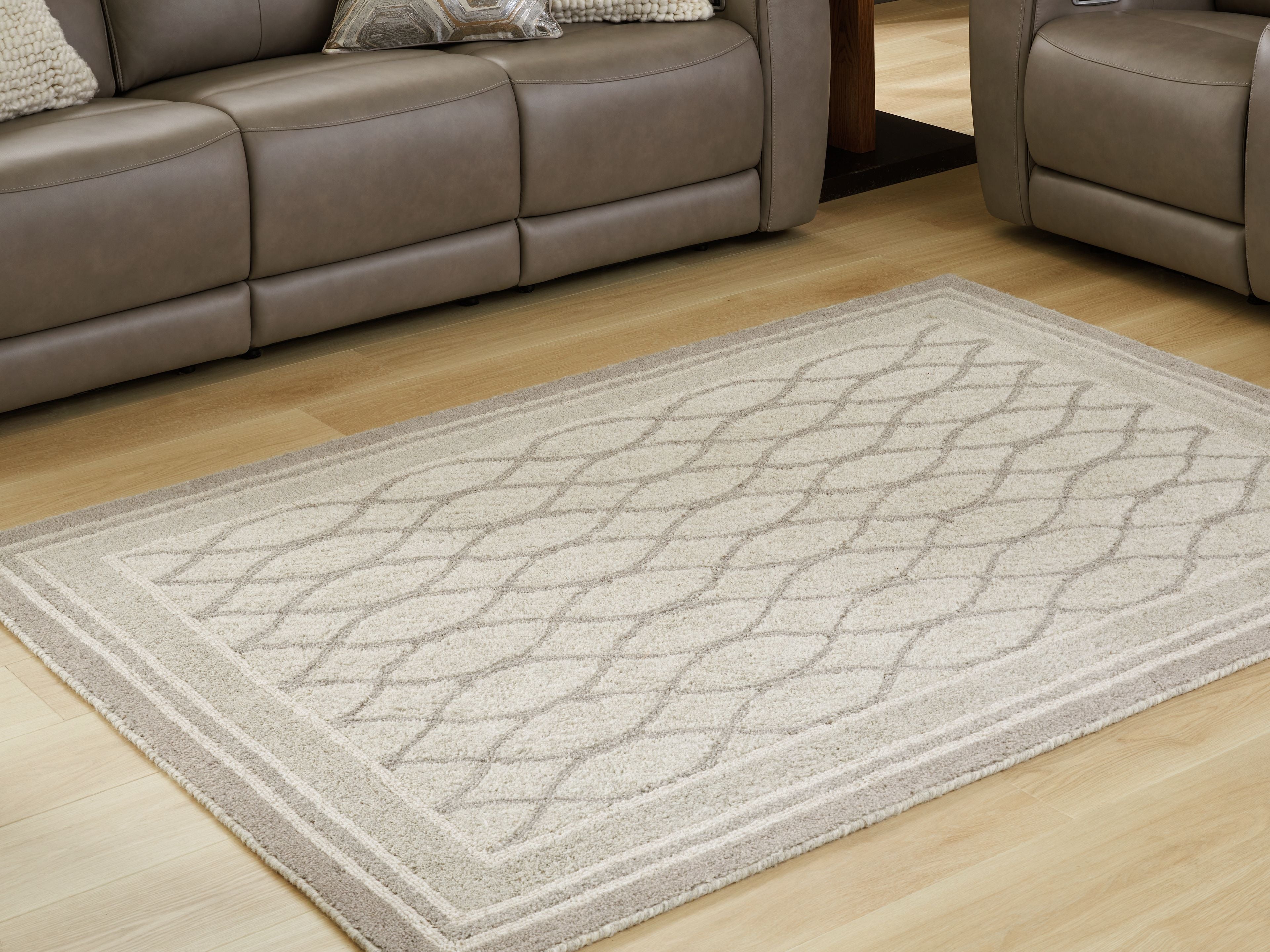 Wimney Area Rug