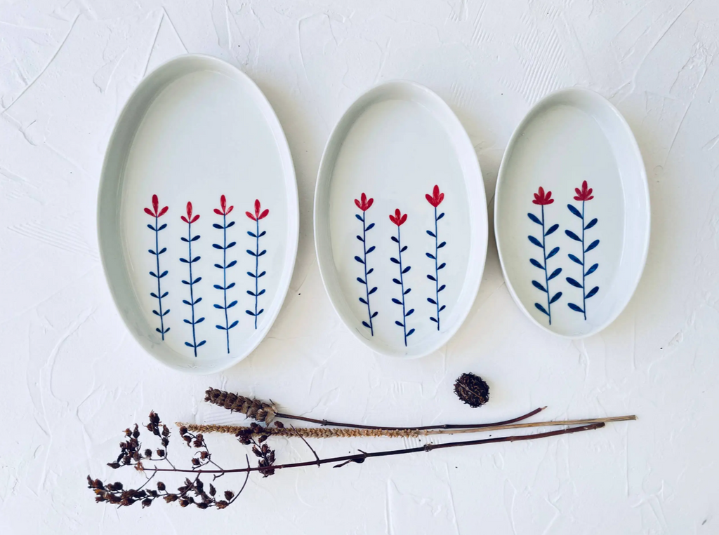 Amapola Hand-Painted Nesting Plates