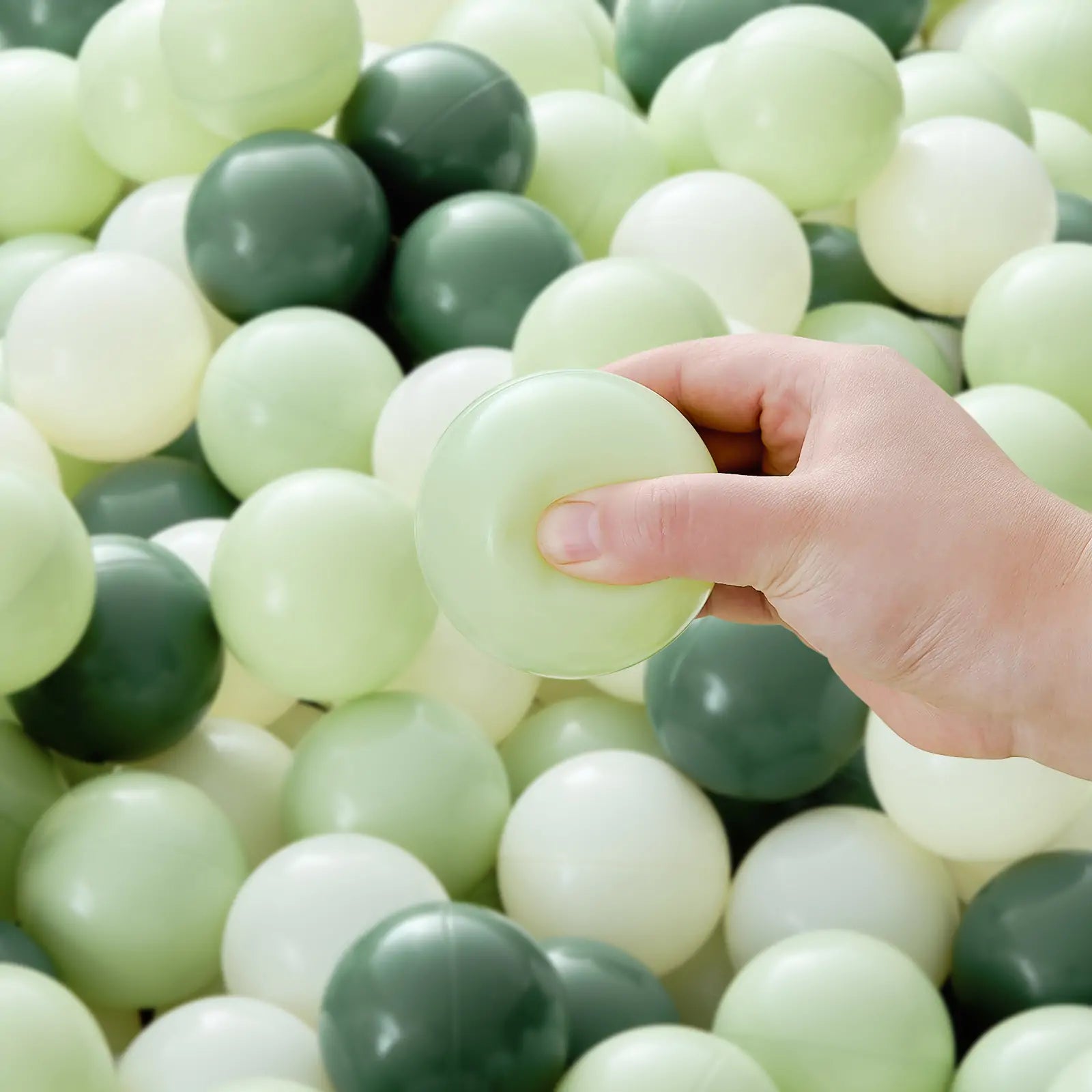 Tiny Land® Ocean Ball - 200 pcs with Varied Colors