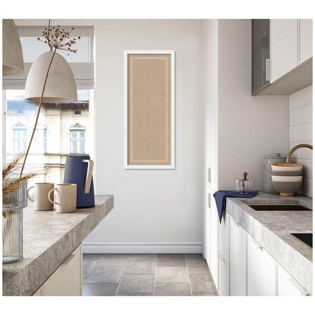 Pinboard White Scalloped Edge