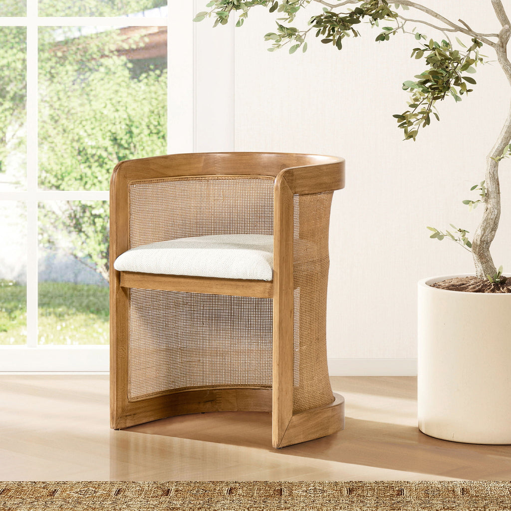 Lilith Curved Upholstered Dining Chair