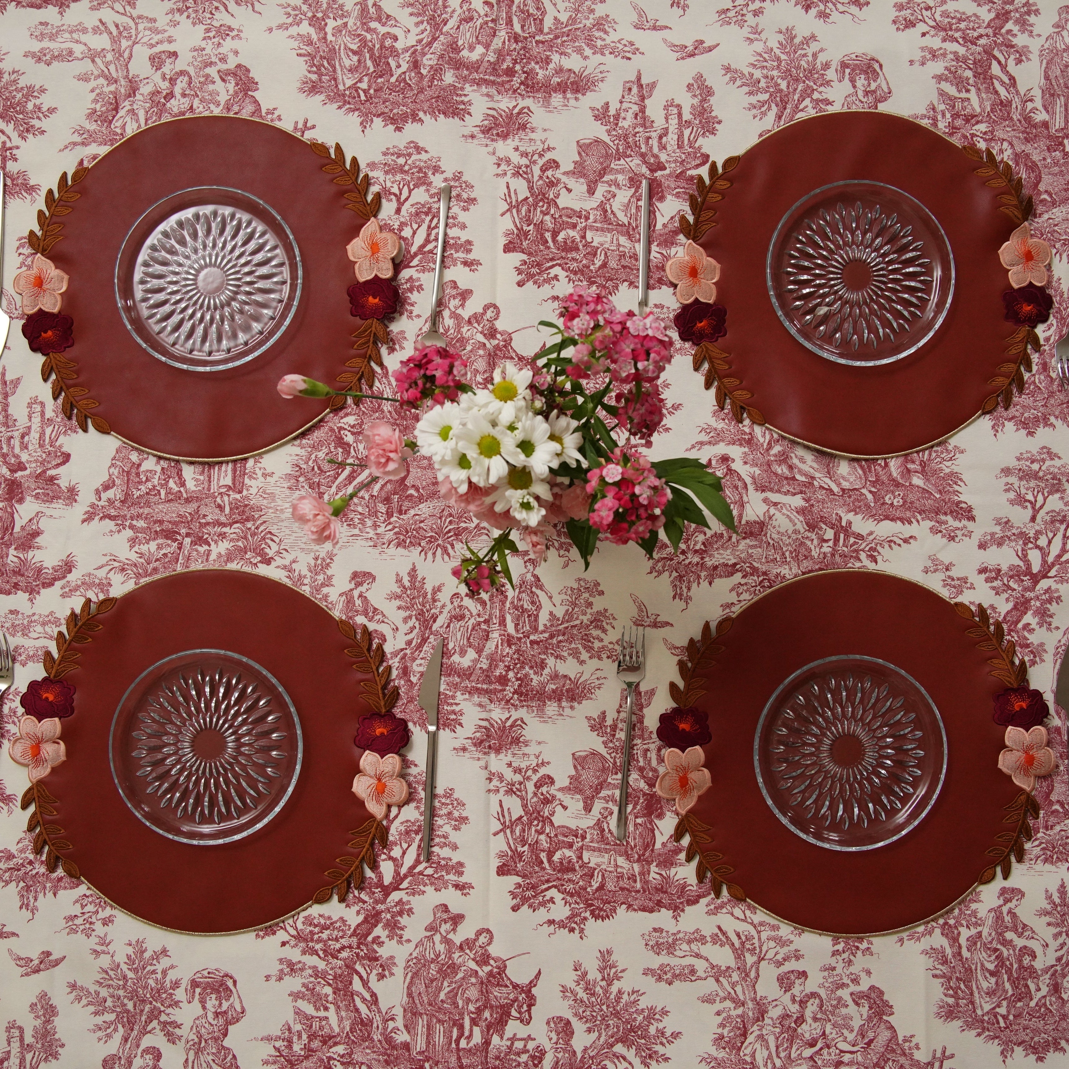 JASMINE DARK ORANGE ROUND FAUX LEATHER PLACEMAT (Set Of 4)