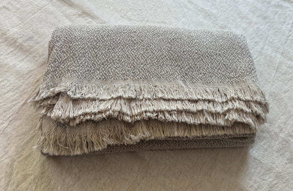 Bulut Hemp Throw Blanket