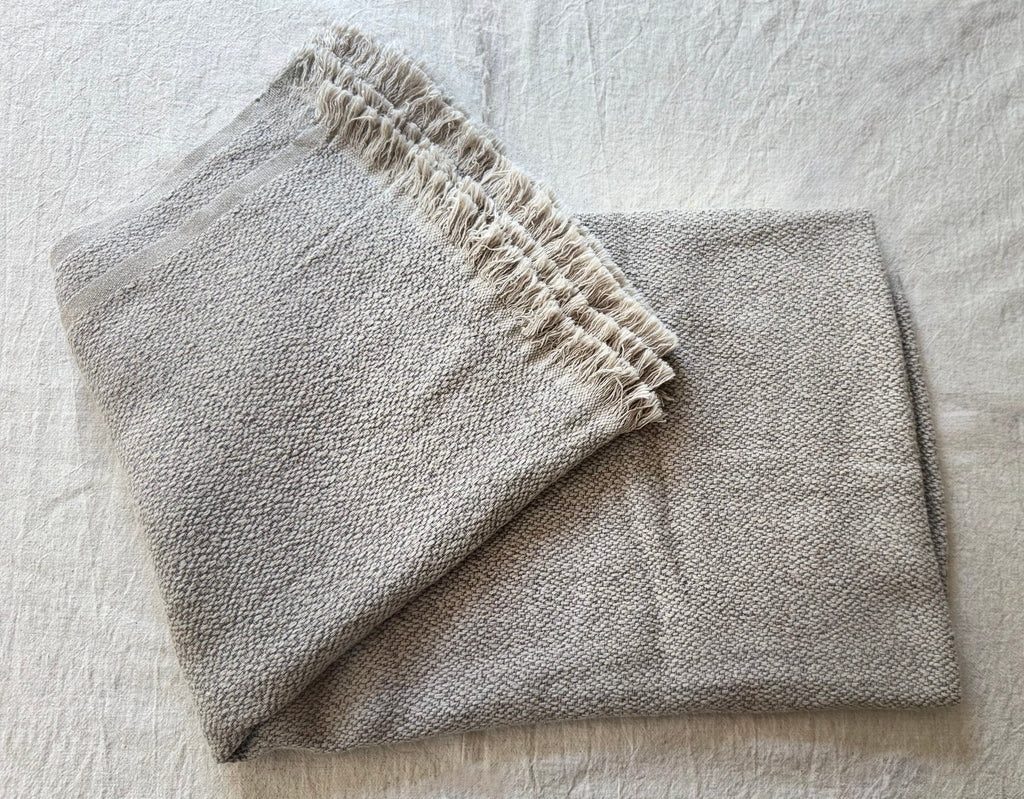 Bulut Hemp Throw Blanket