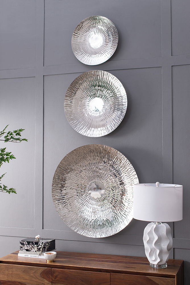Textured Silver Disc Wall Décor — Set of 3